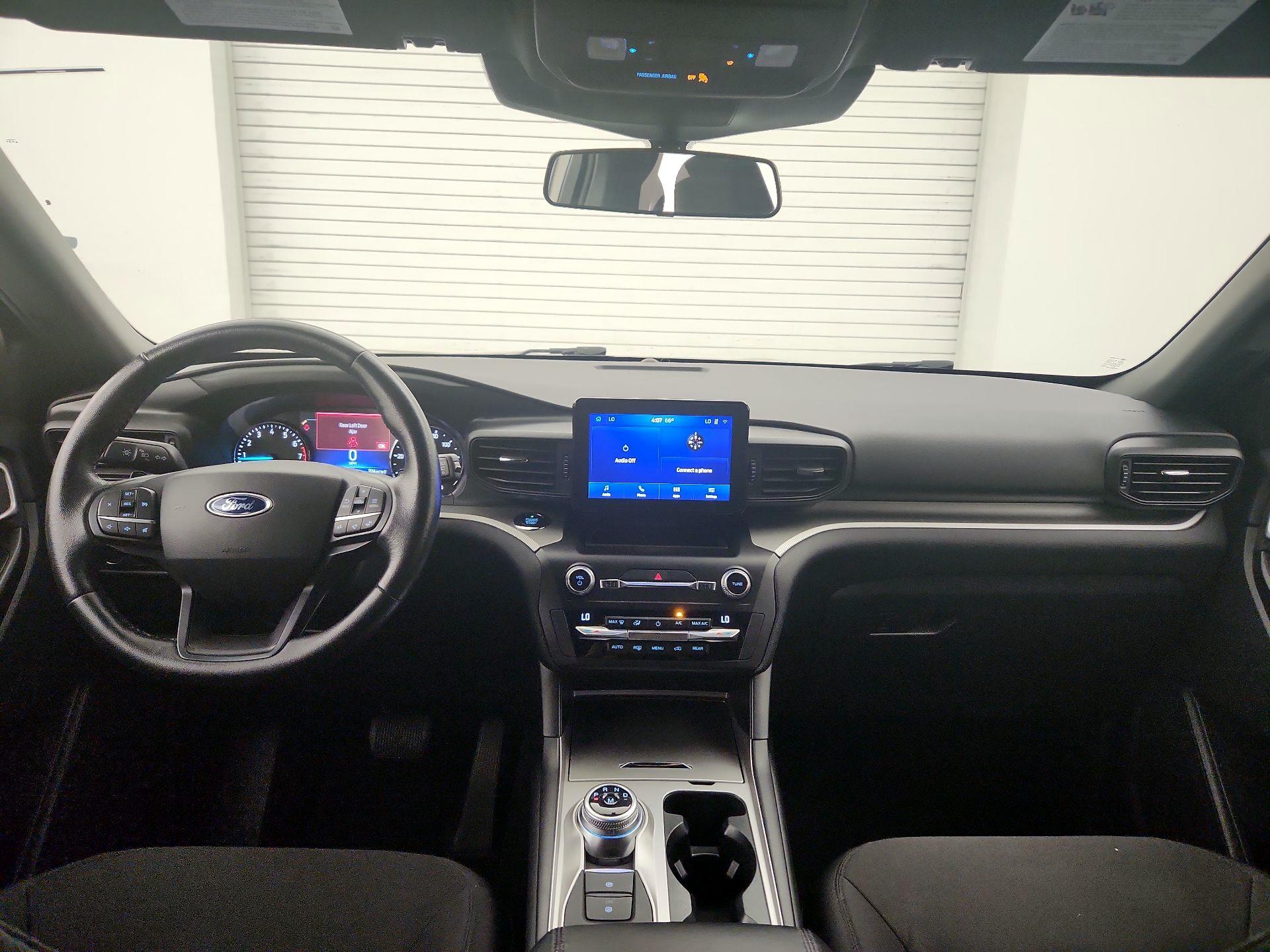 Thumbnail: 2020 Ford Explorer - 9