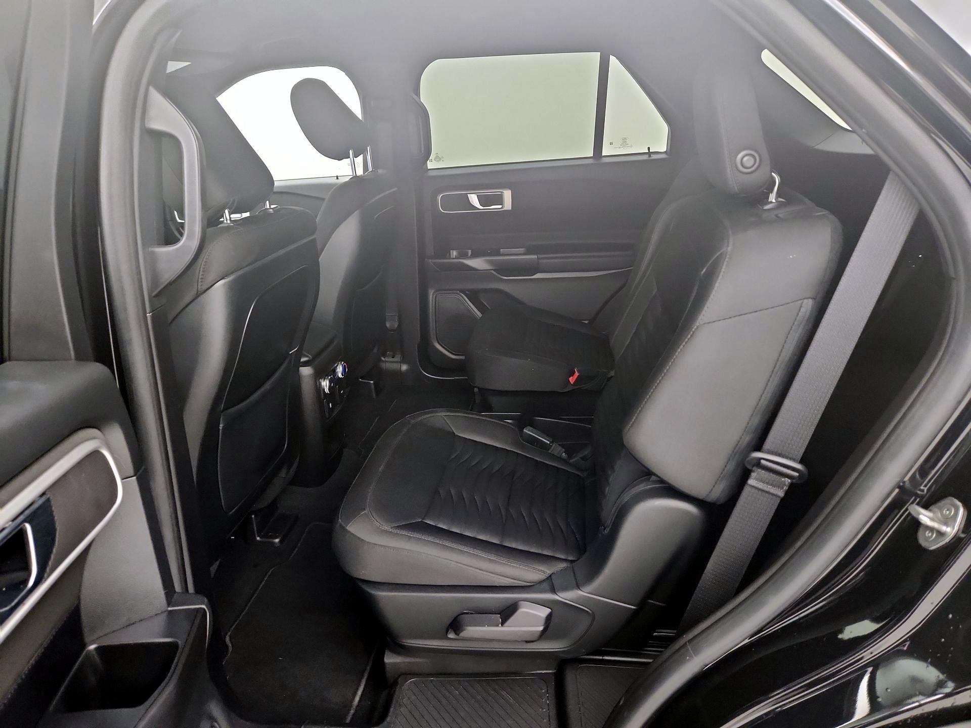 Thumbnail: 2020 Ford Explorer - 19