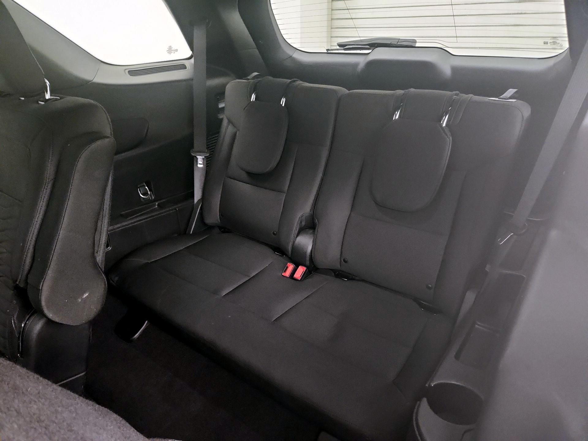 Thumbnail: 2020 Ford Explorer - 20