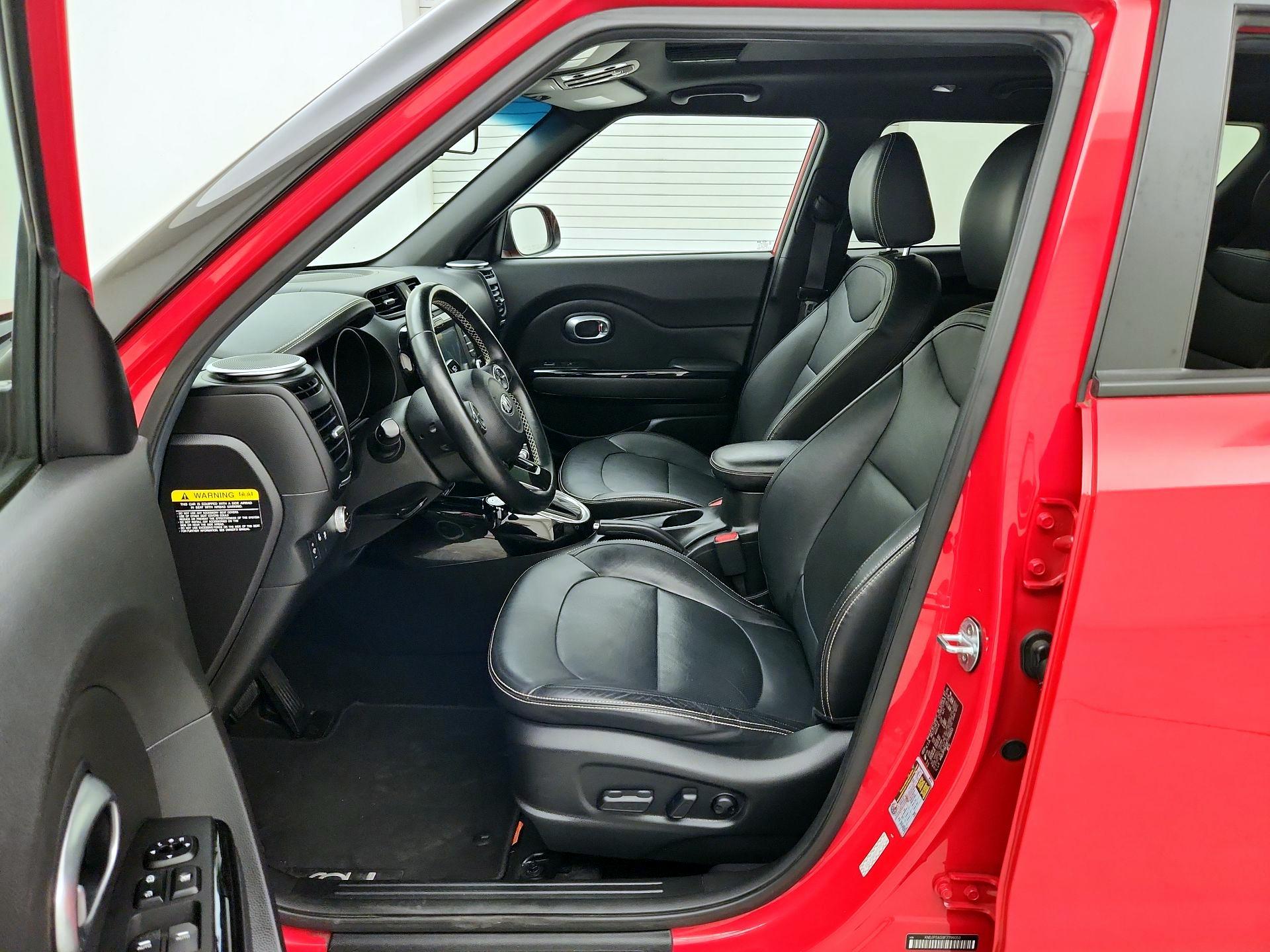 Thumbnail: 2015 Kia Soul - 11
