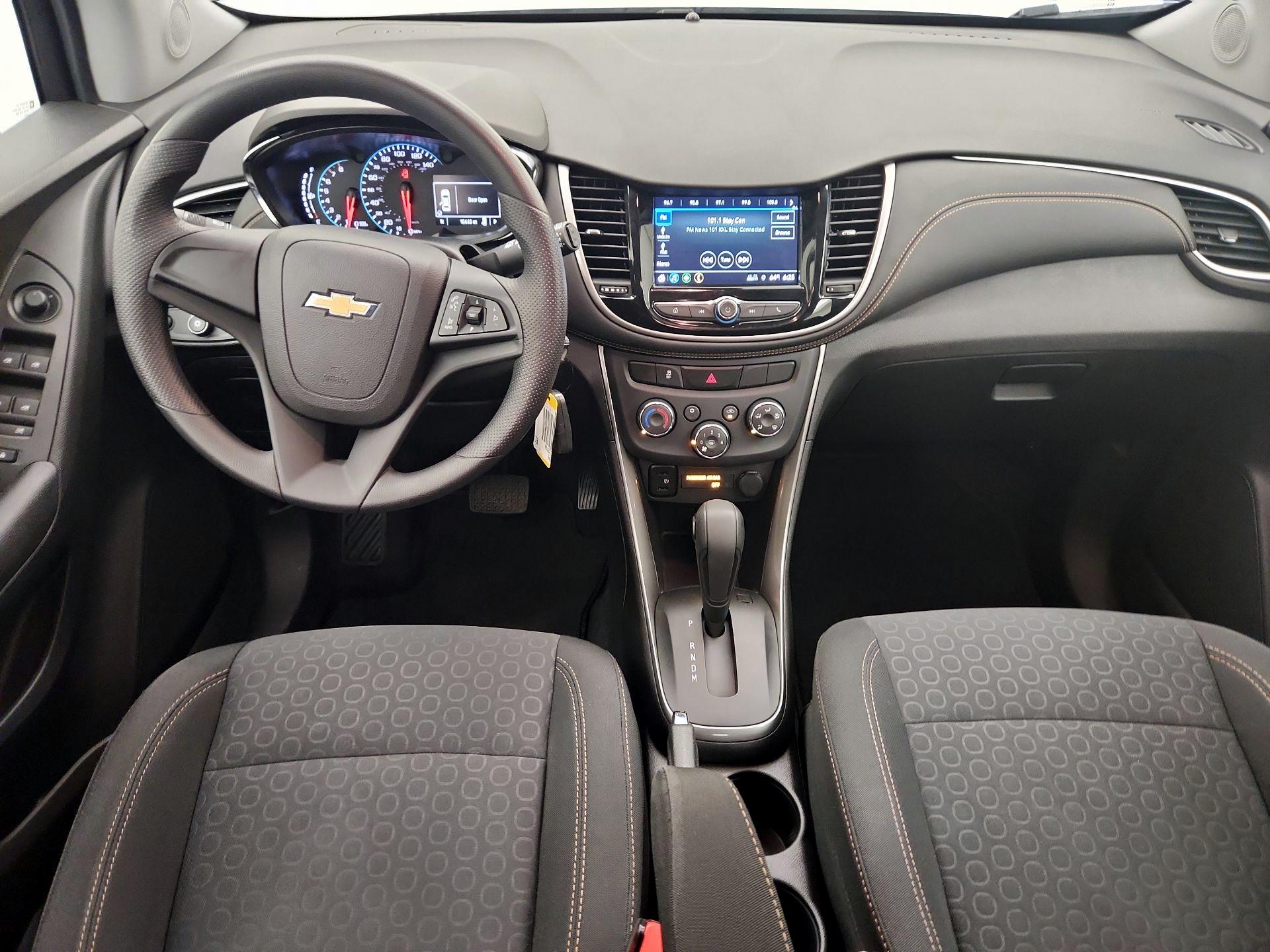 Thumbnail: 2018 Chevrolet Trax - 9