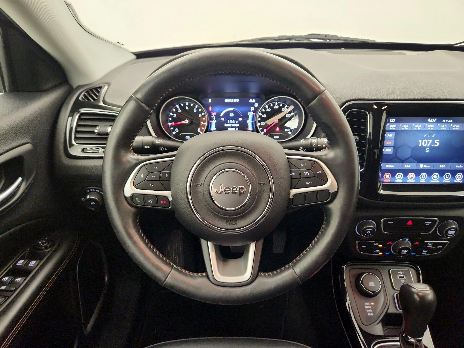 Thumbnail: 2019 Jeep Compass - 10