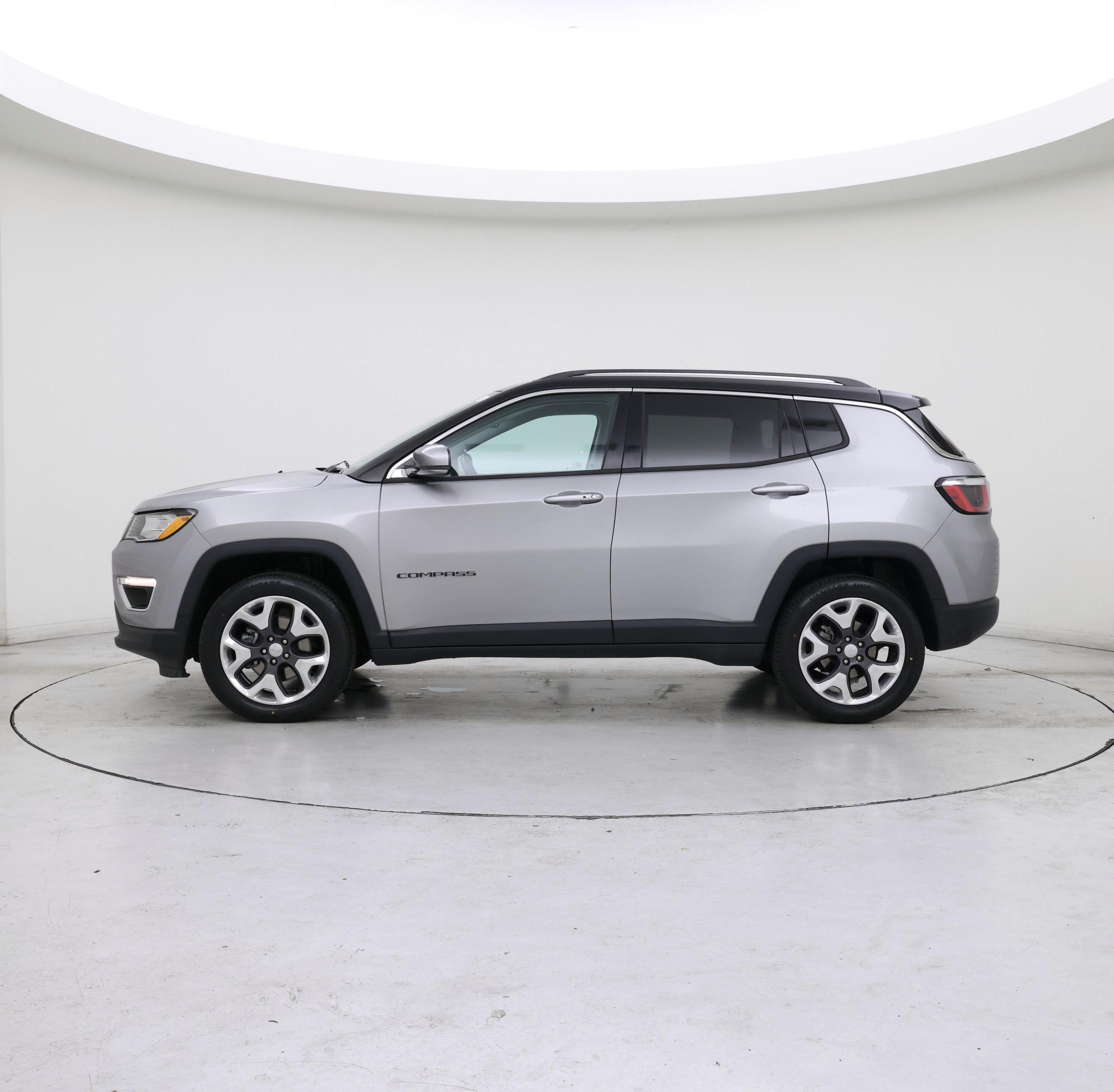 Thumbnail: 2019 Jeep Compass - 3
