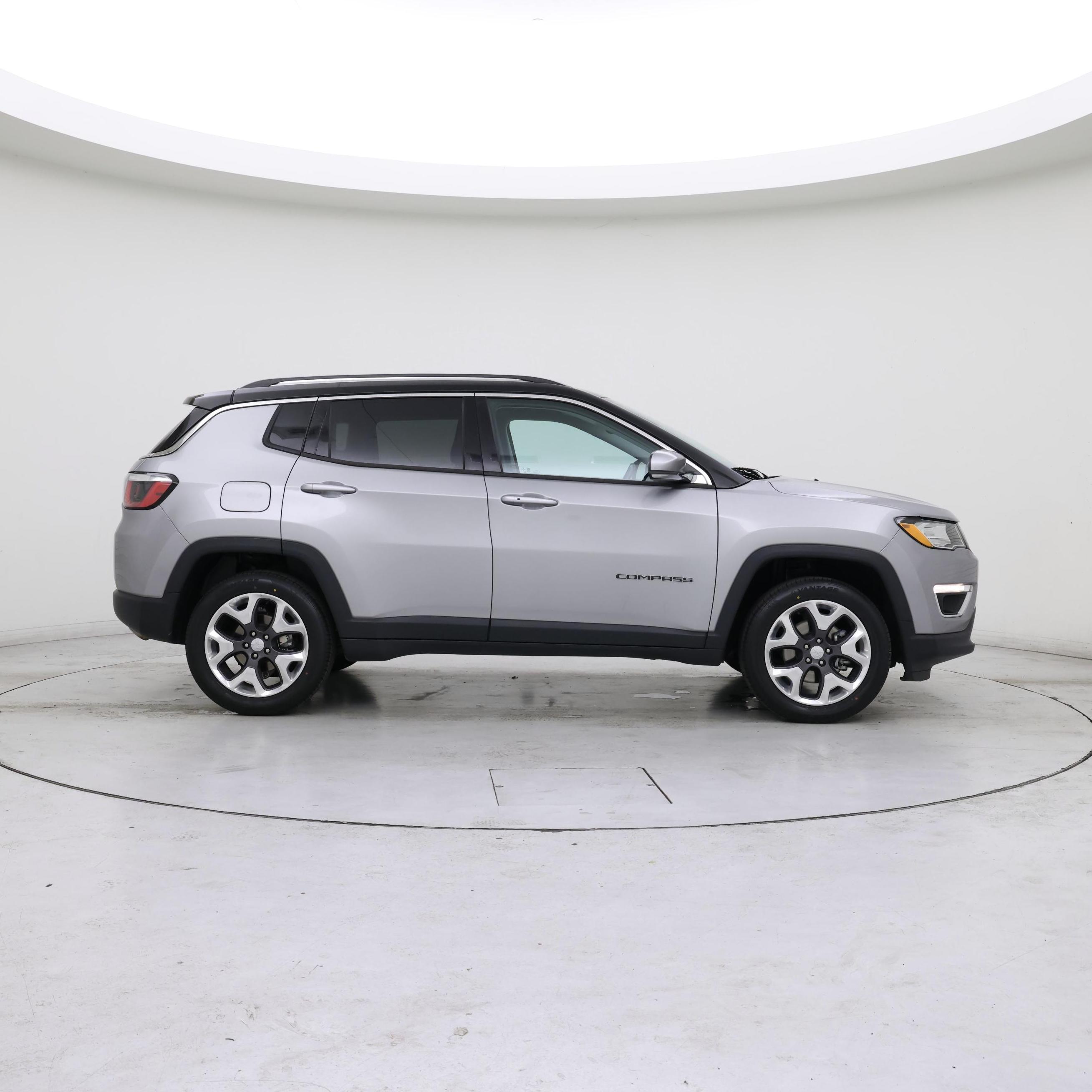Thumbnail: 2019 Jeep Compass - 7