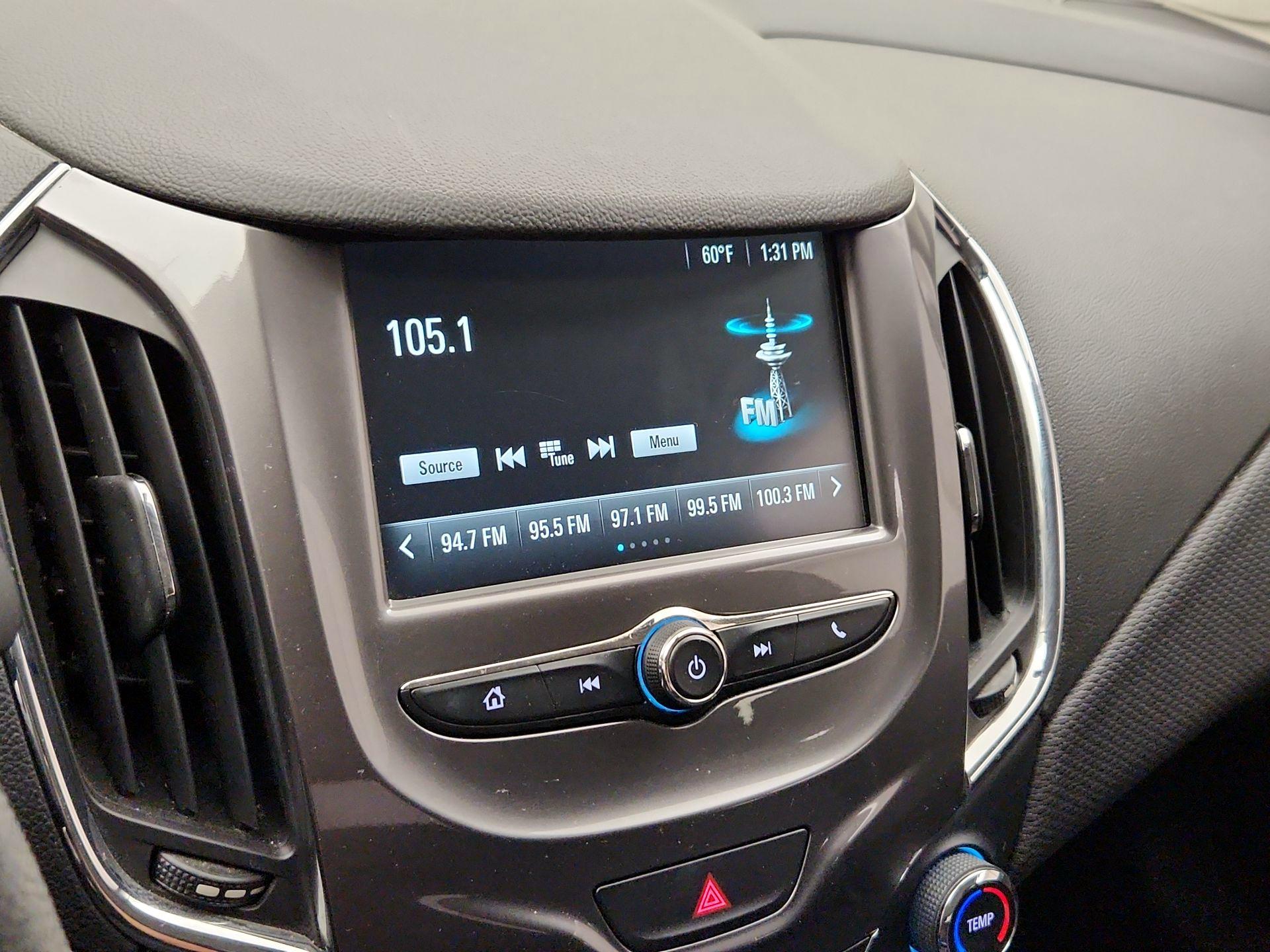 Thumbnail: 2017 Chevrolet Cruze - 15