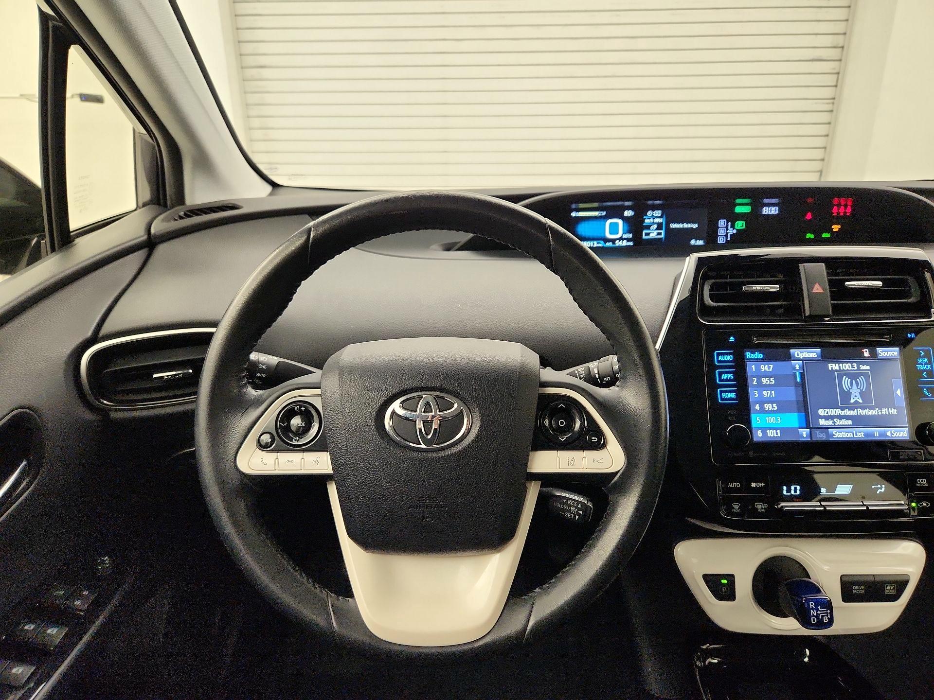 Thumbnail: 2018 Toyota Prius - 10