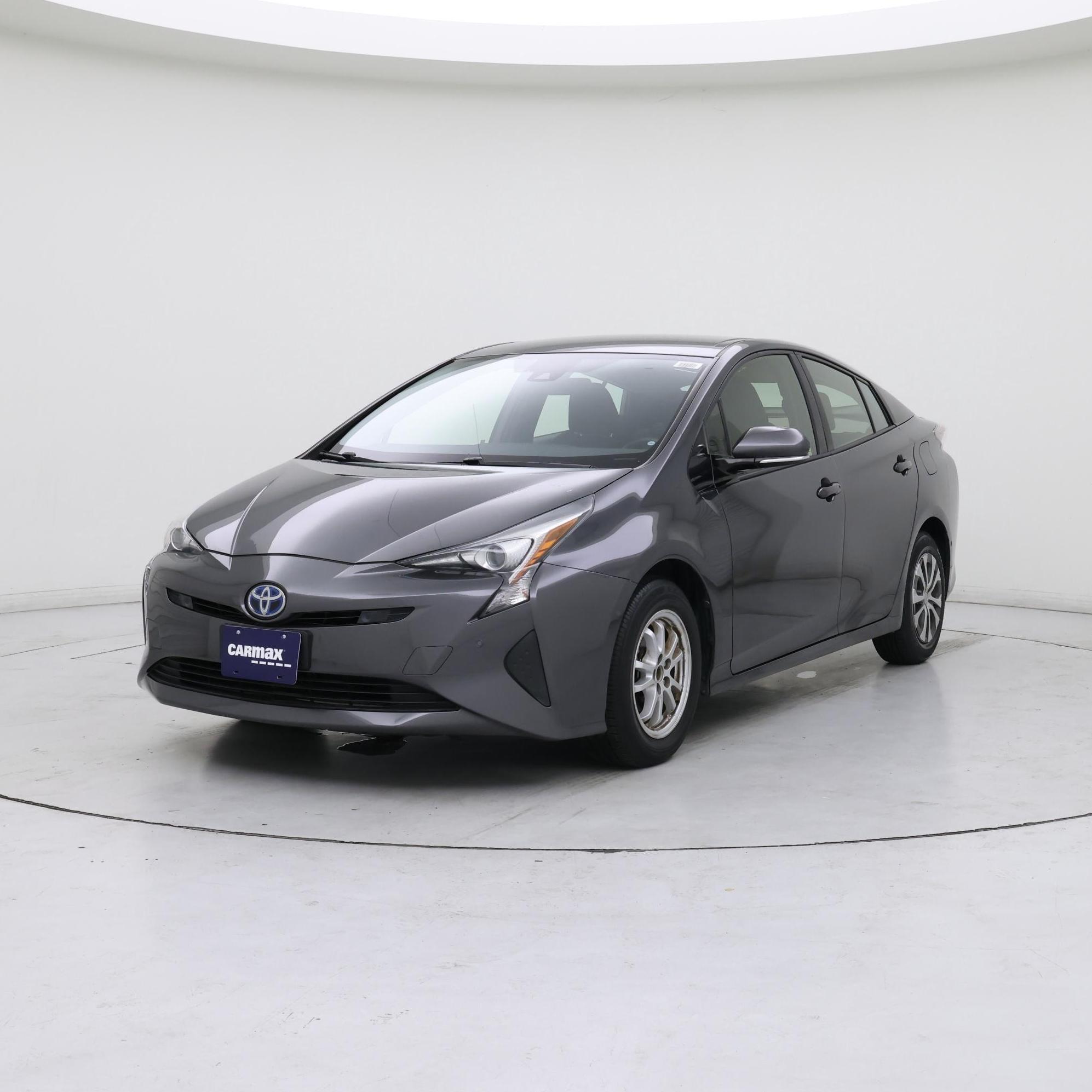 Thumbnail: 2018 Toyota Prius - 4