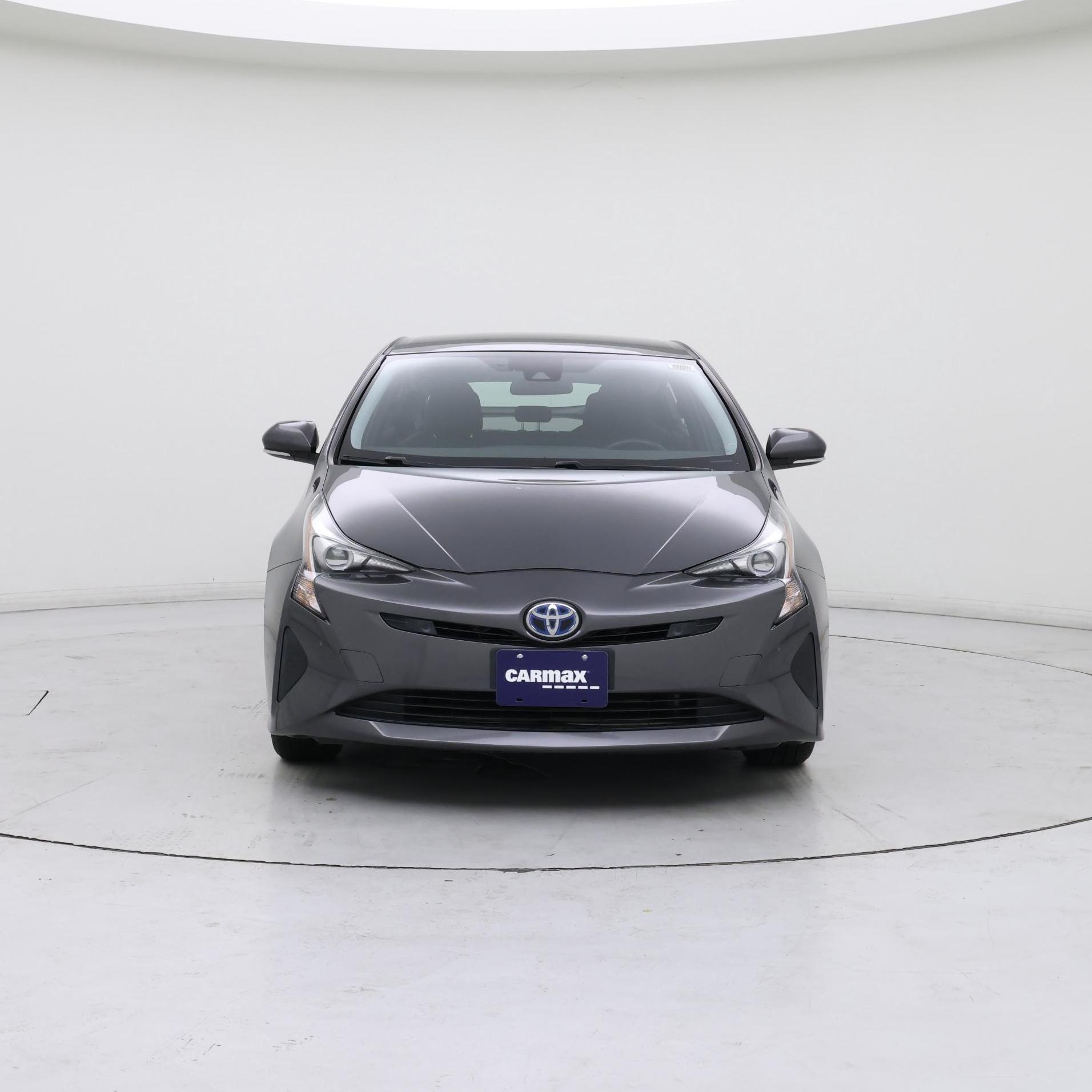 Thumbnail: 2018 Toyota Prius - 5