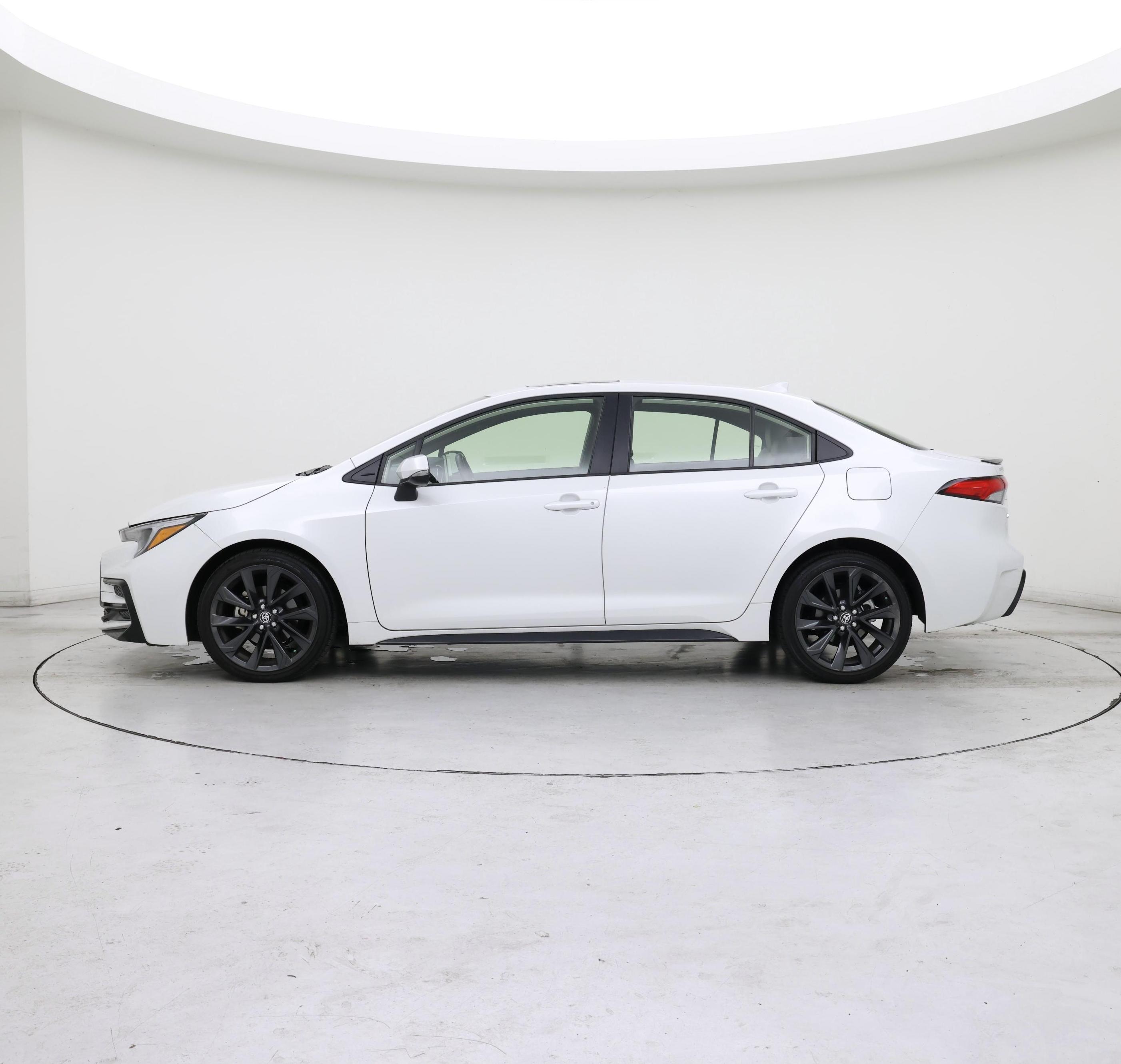 Thumbnail: 2023 Toyota Corolla - 3