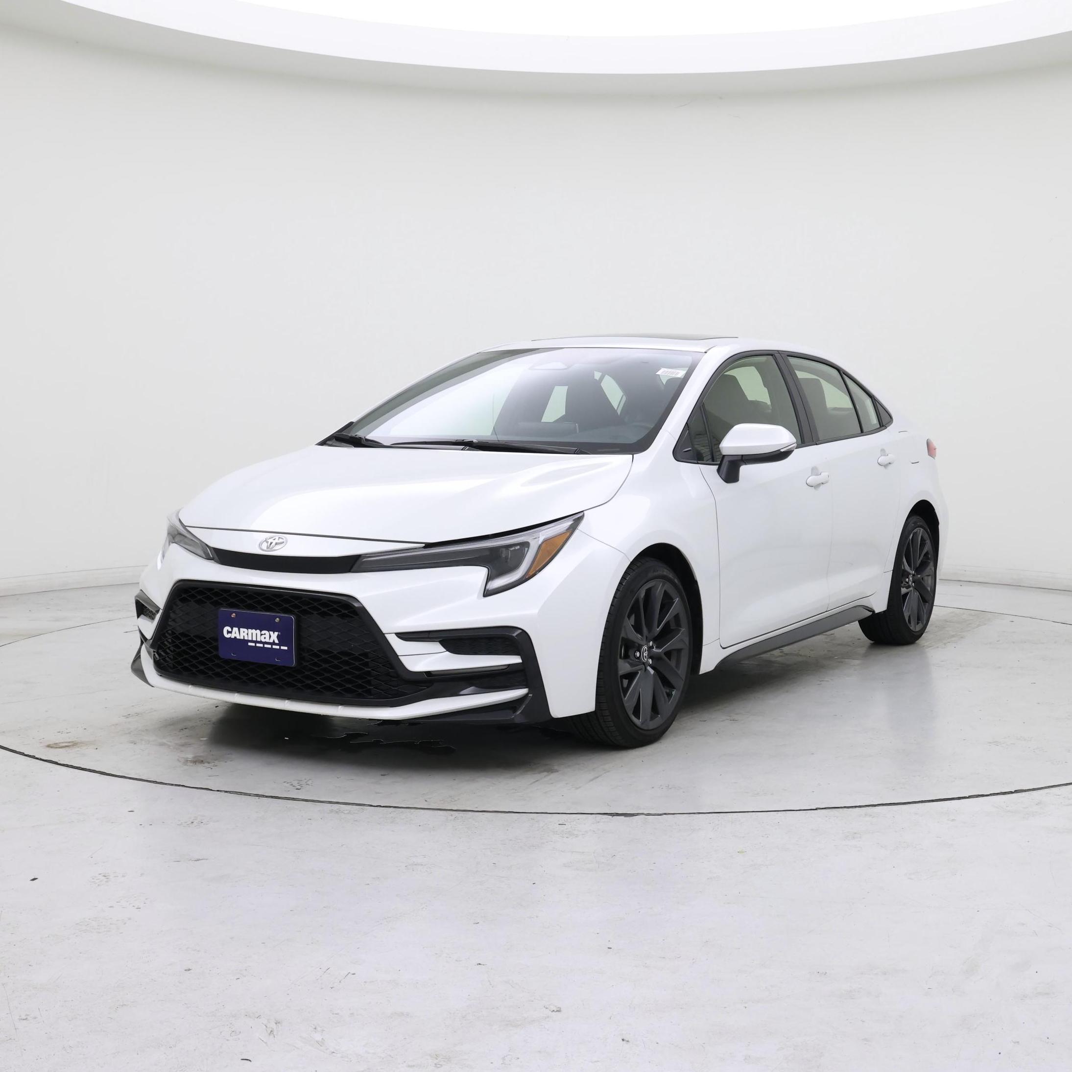 Thumbnail: 2023 Toyota Corolla - 4