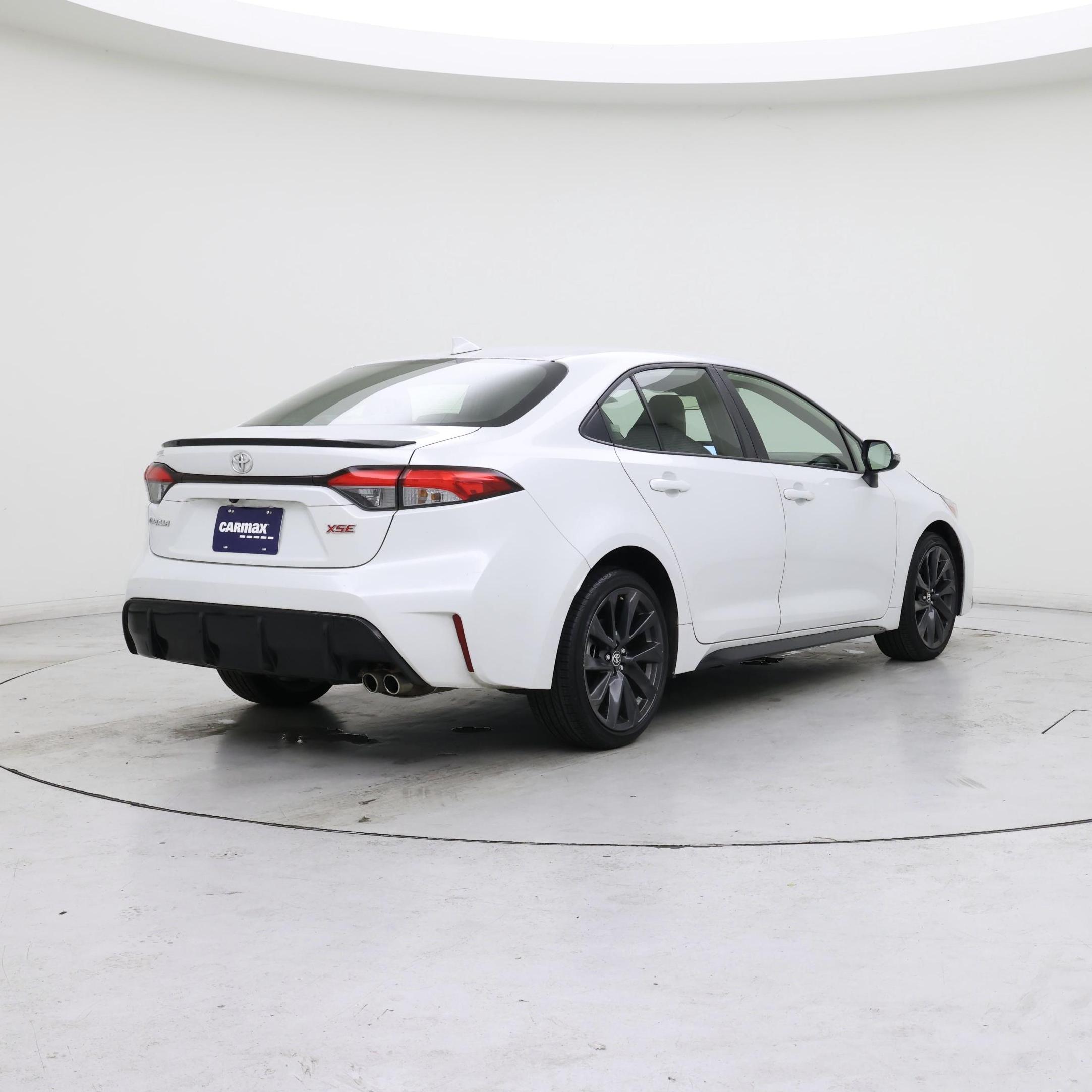 Thumbnail: 2023 Toyota Corolla - 8