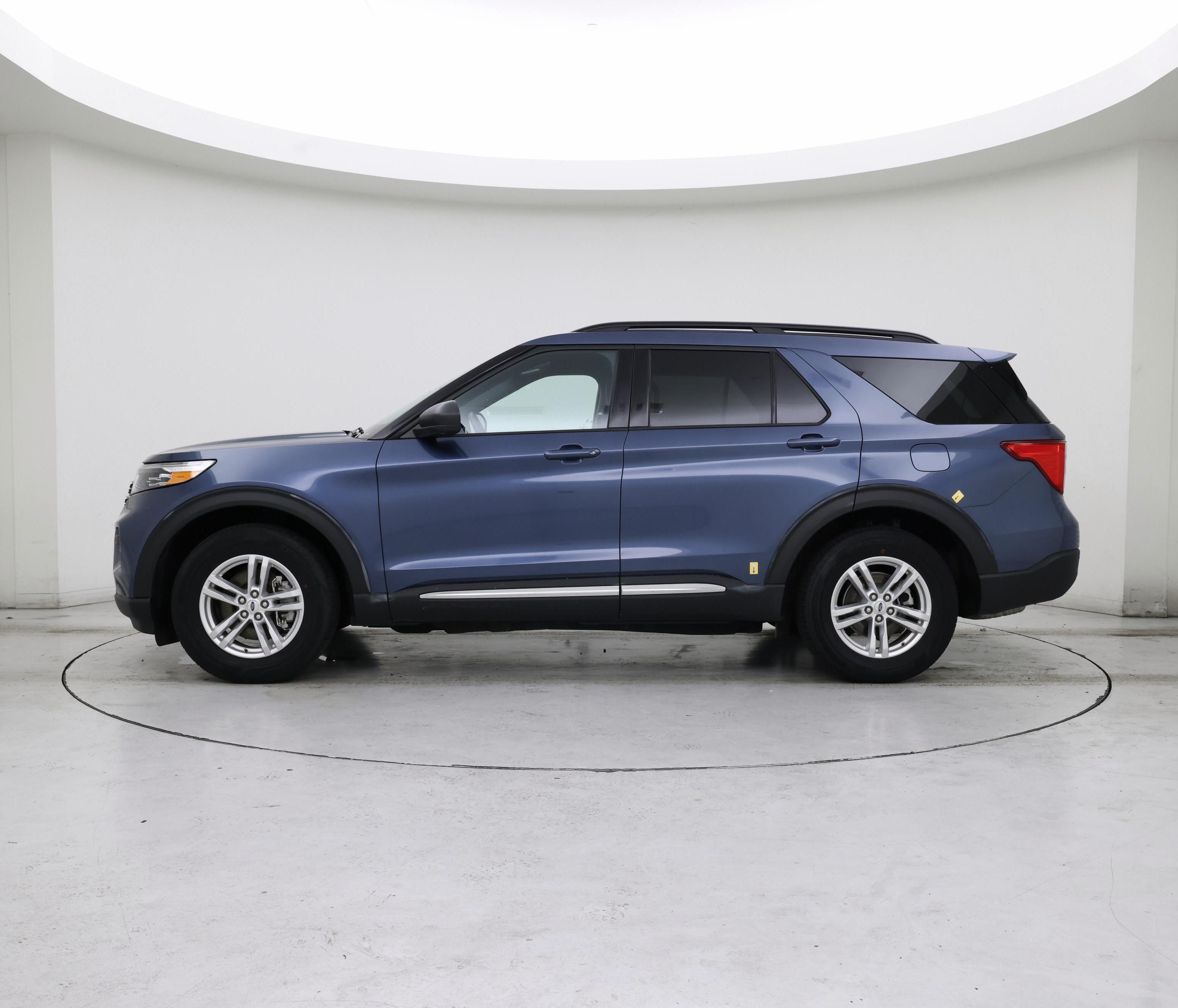 Thumbnail: 2020 Ford Explorer - 3