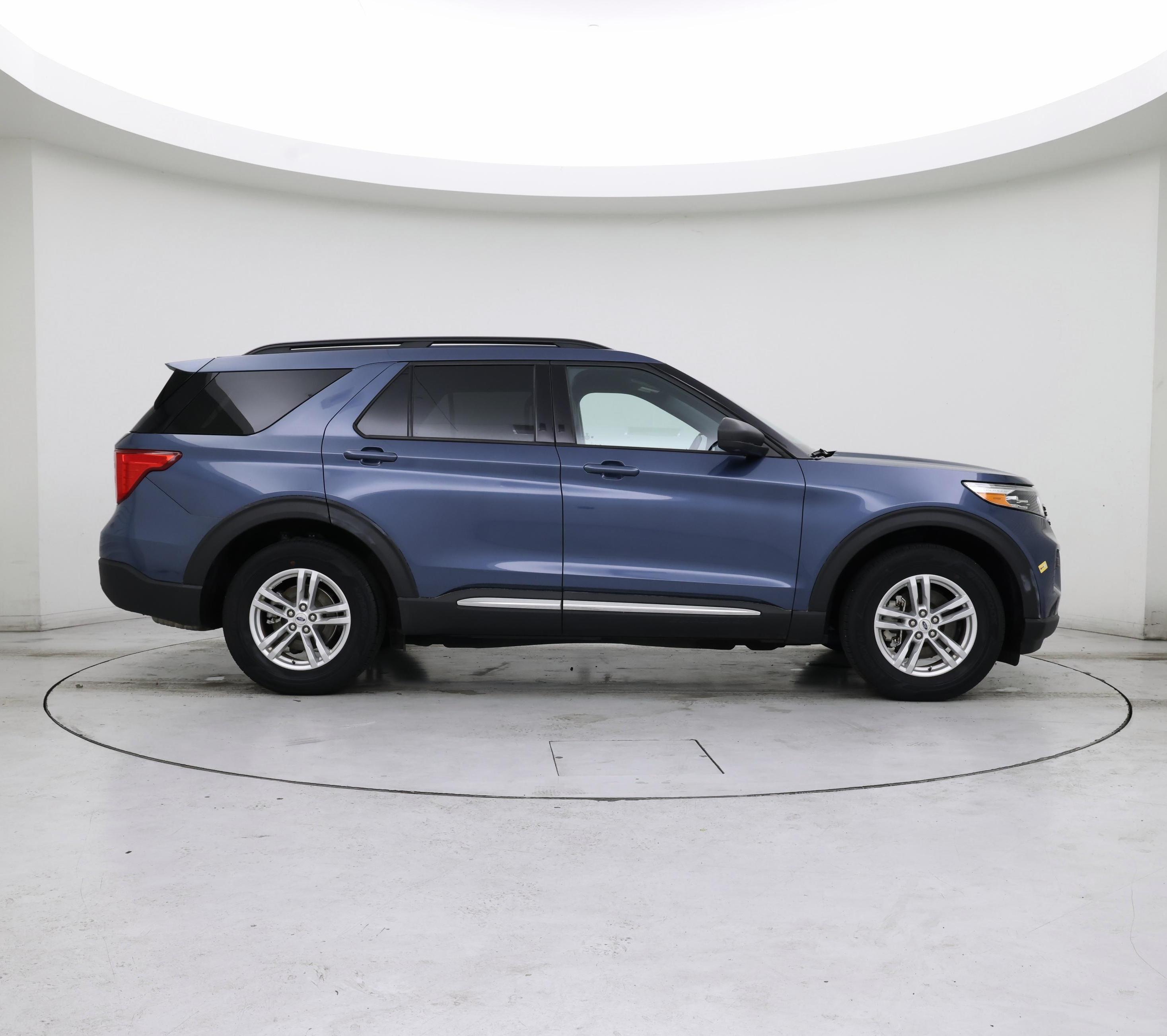 Thumbnail: 2020 Ford Explorer - 7