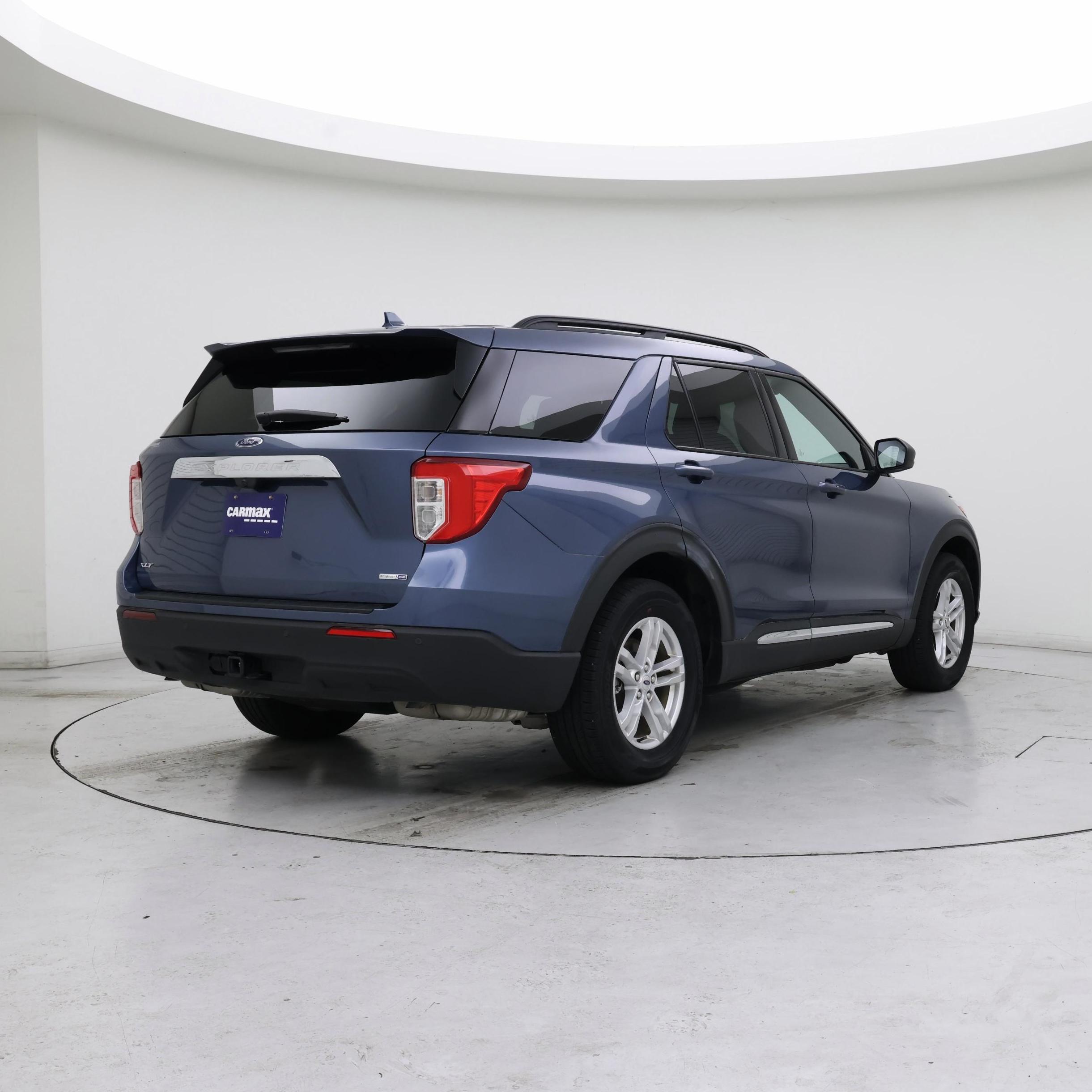 Thumbnail: 2020 Ford Explorer - 8