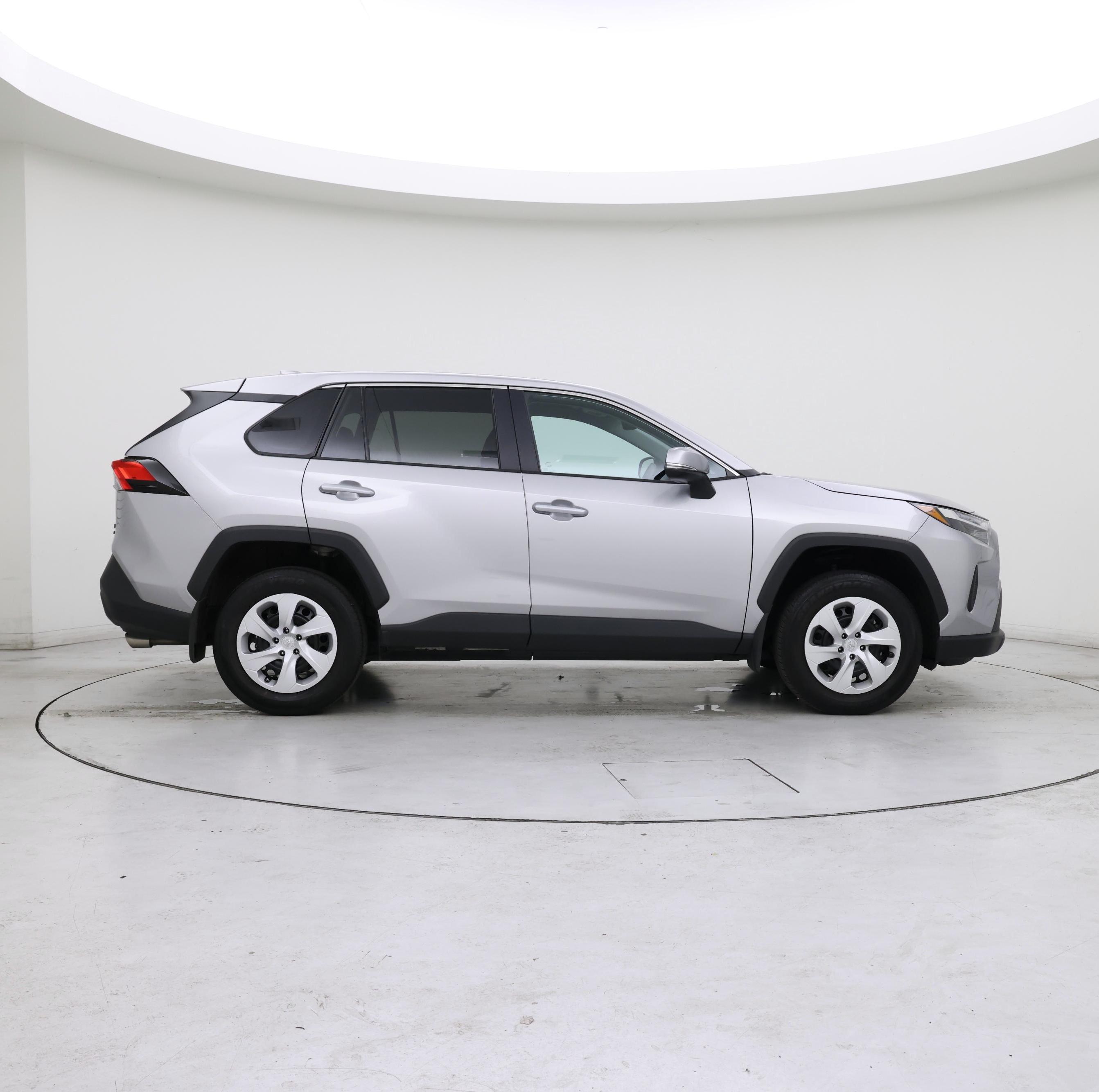 Thumbnail: 2024 Toyota RAV4 - 7