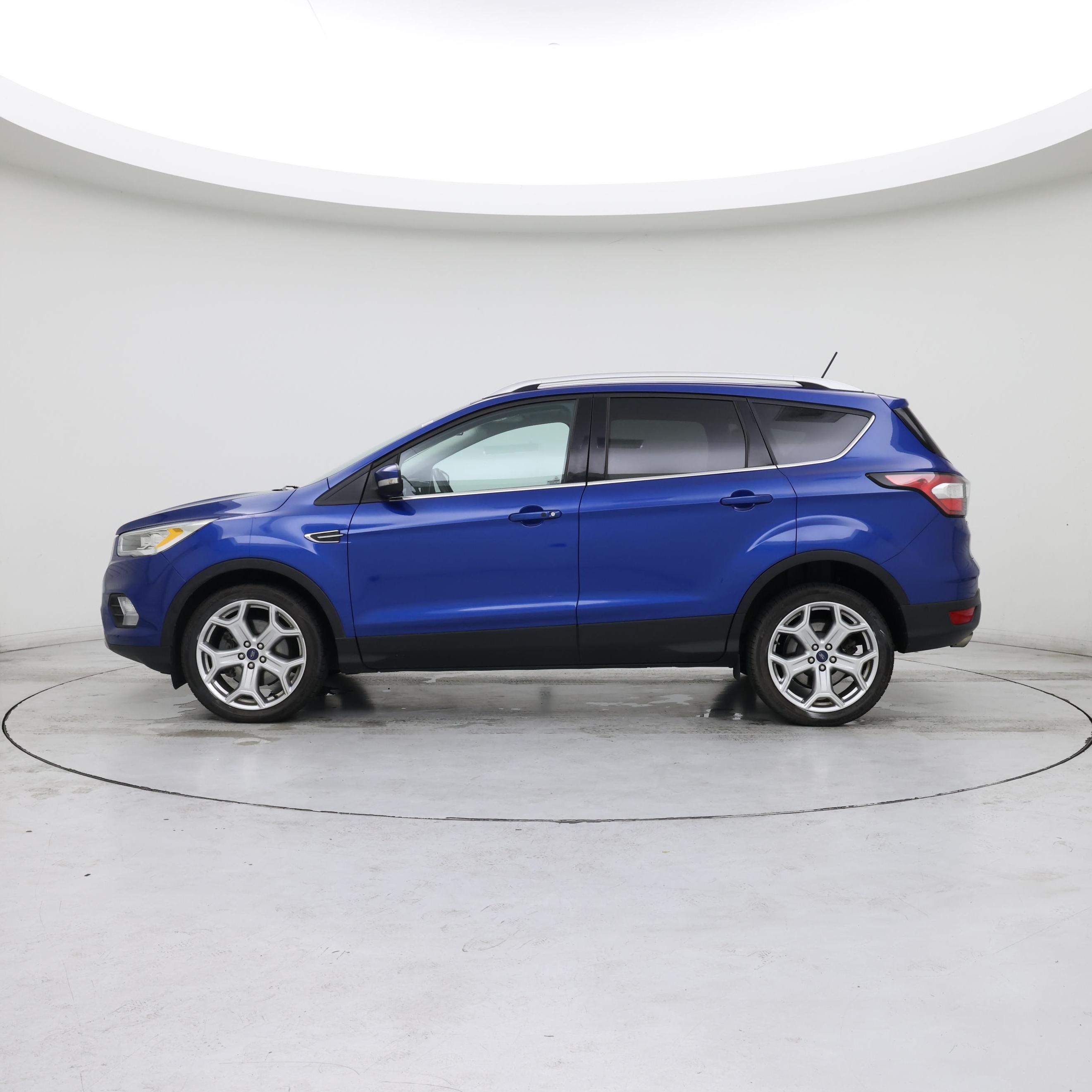 Thumbnail: 2018 Ford Escape - 3