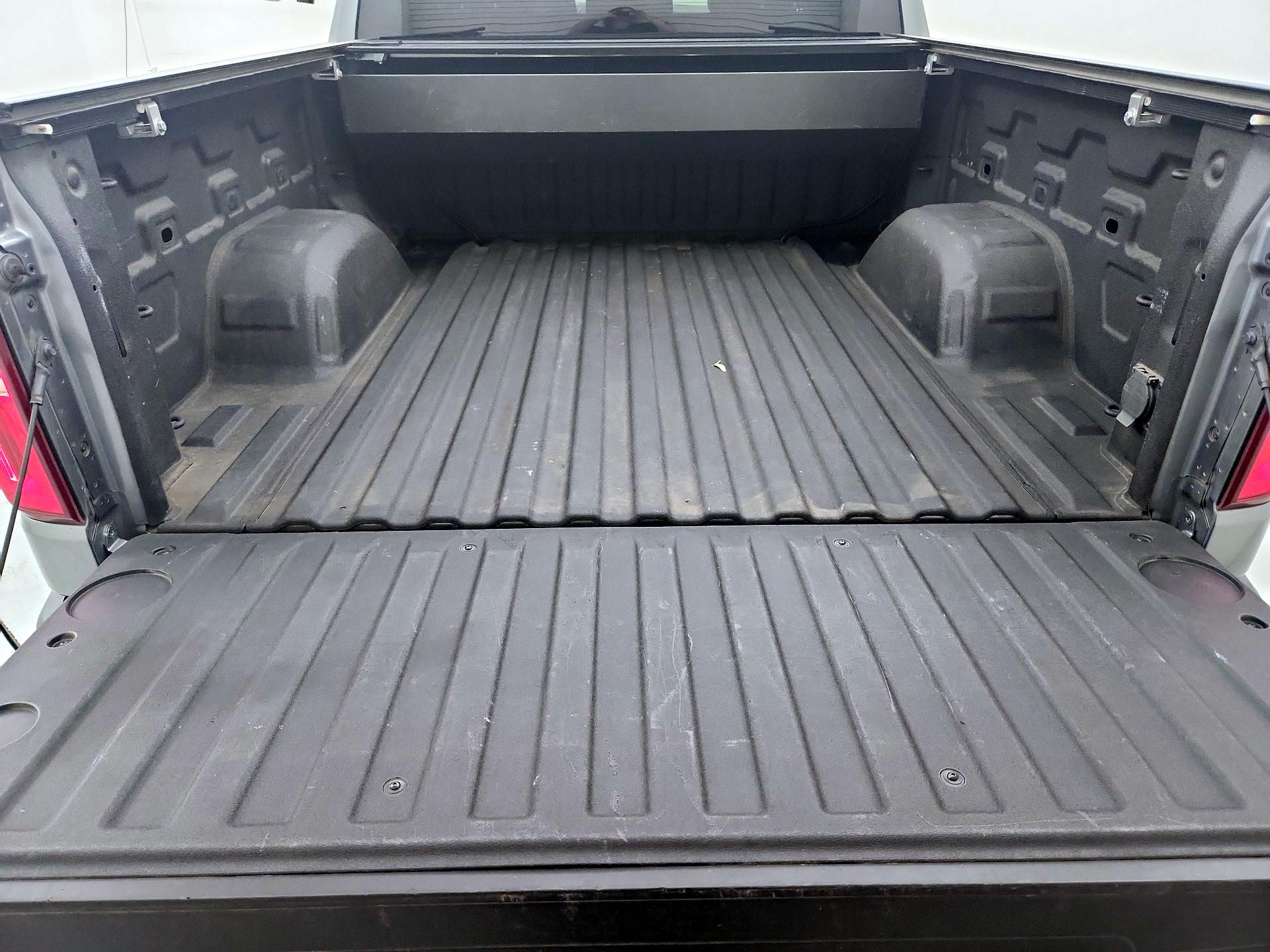 Thumbnail: 2021 Chevrolet Silverado 1500 - 20