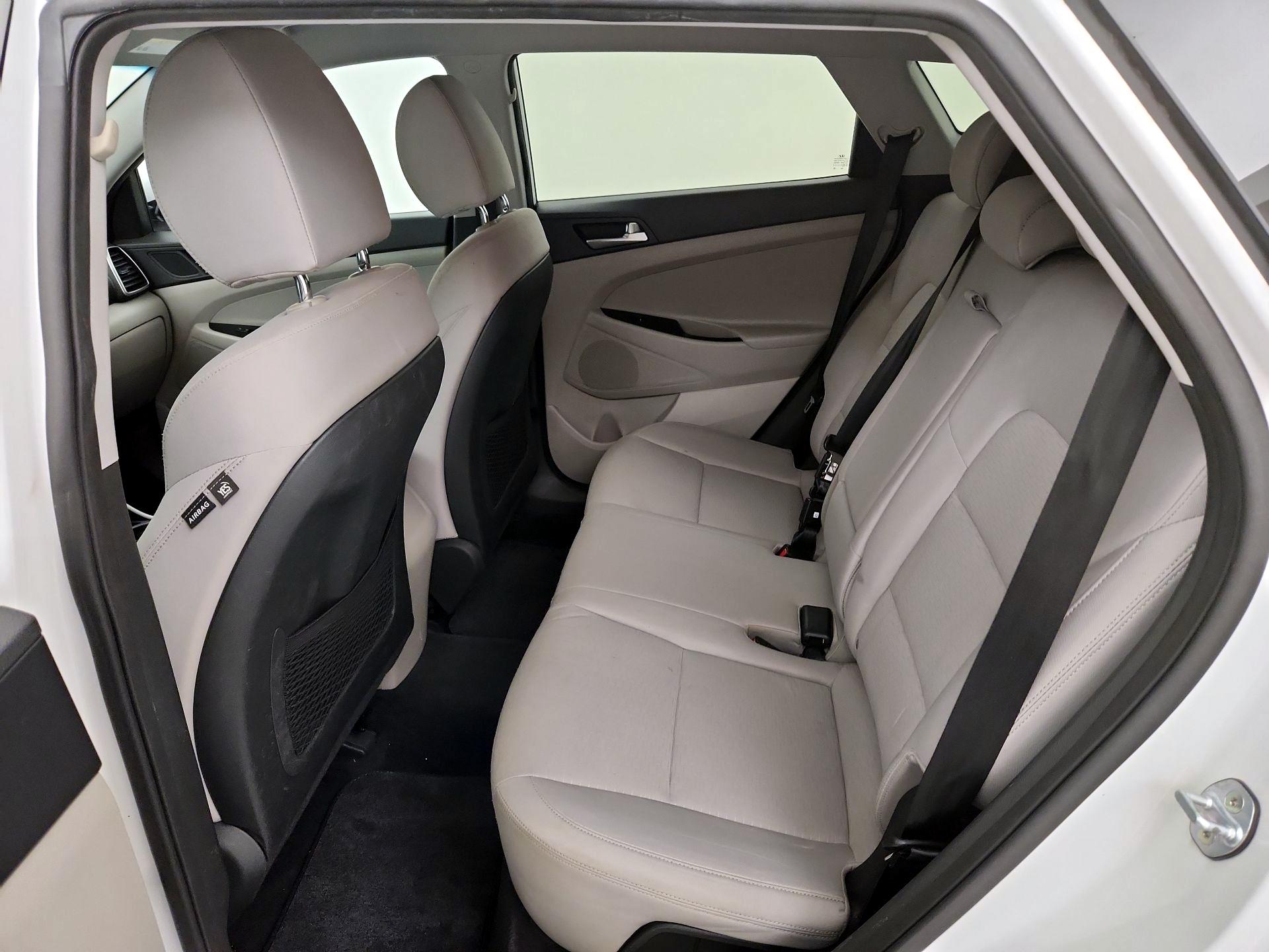 Thumbnail: 2019 Hyundai Tucson - 19