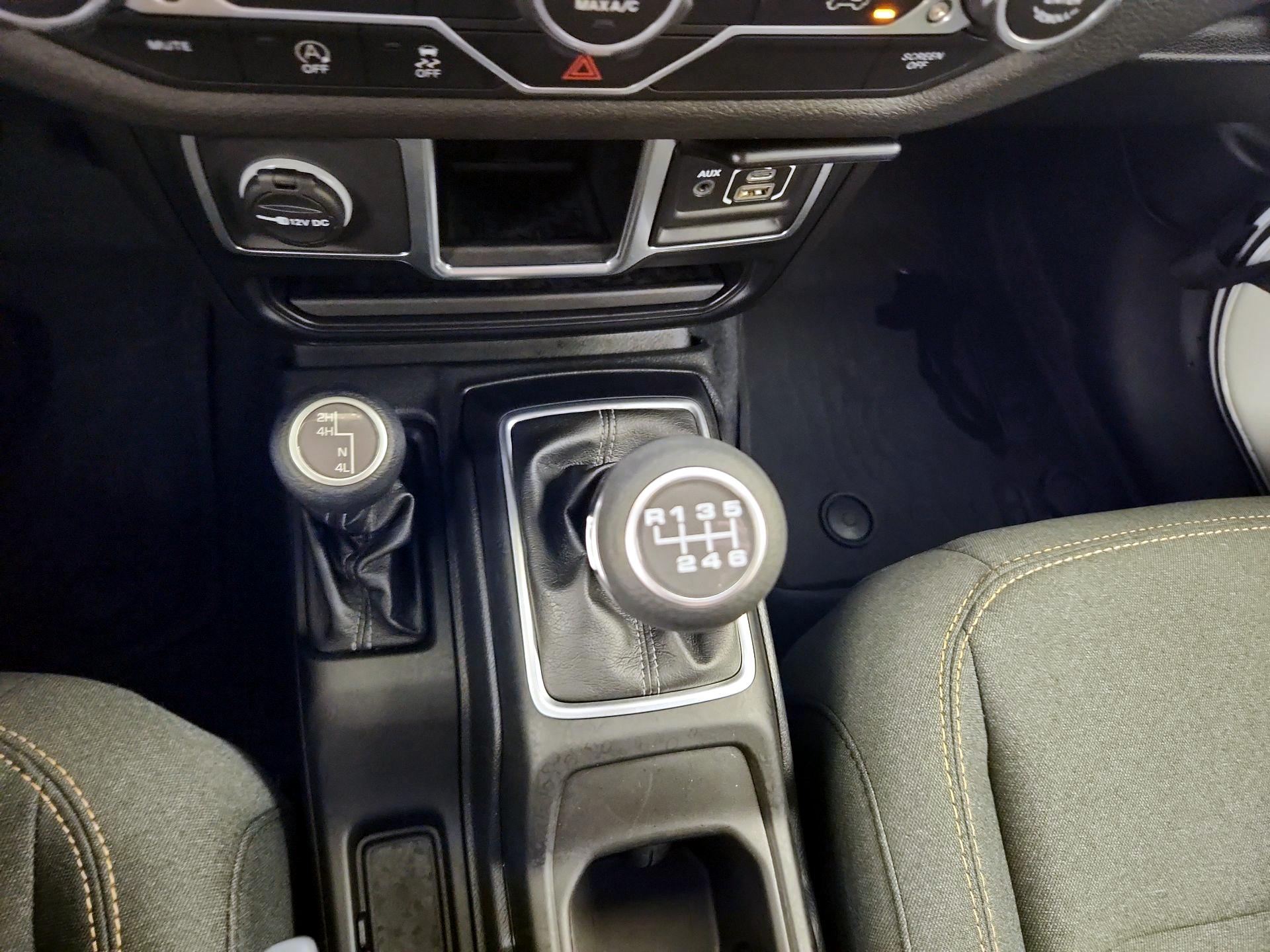 Thumbnail: 2024 Jeep Wrangler - 17