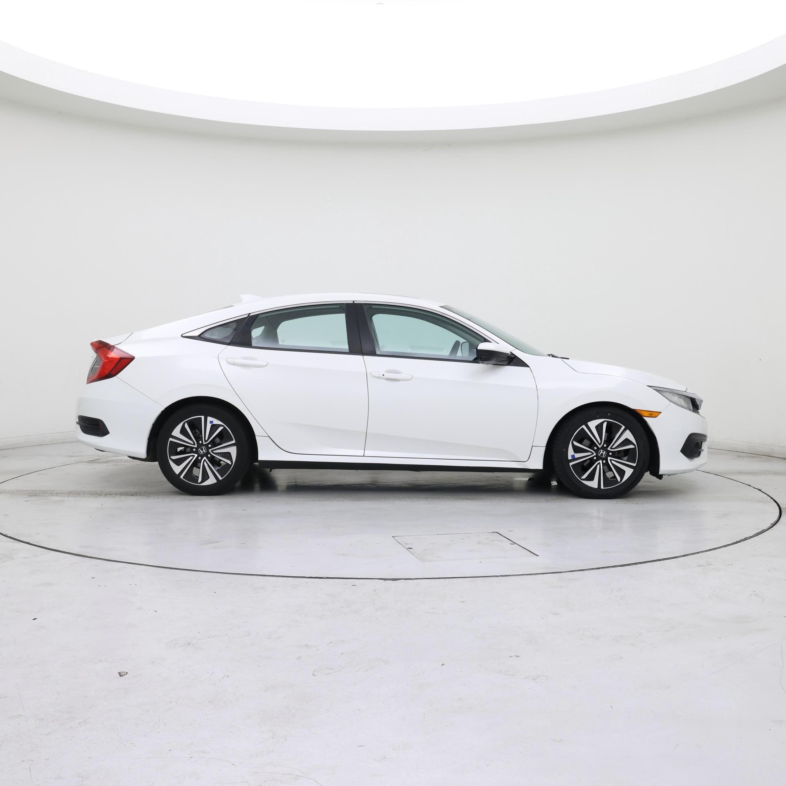 Thumbnail: 2017 Honda Civic - 7