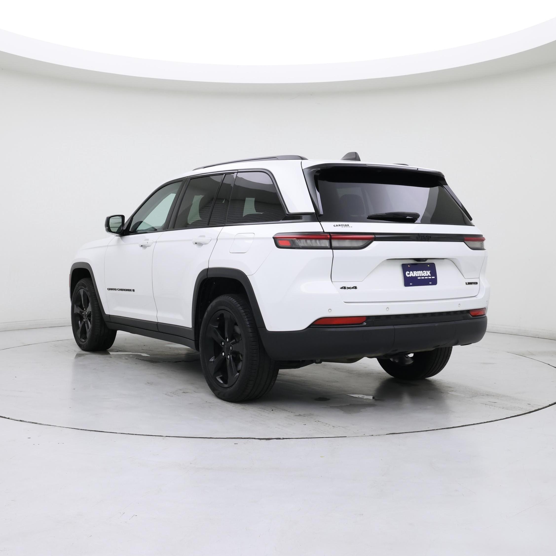 Thumbnail: 2023 Jeep Grand Cherokee - 2