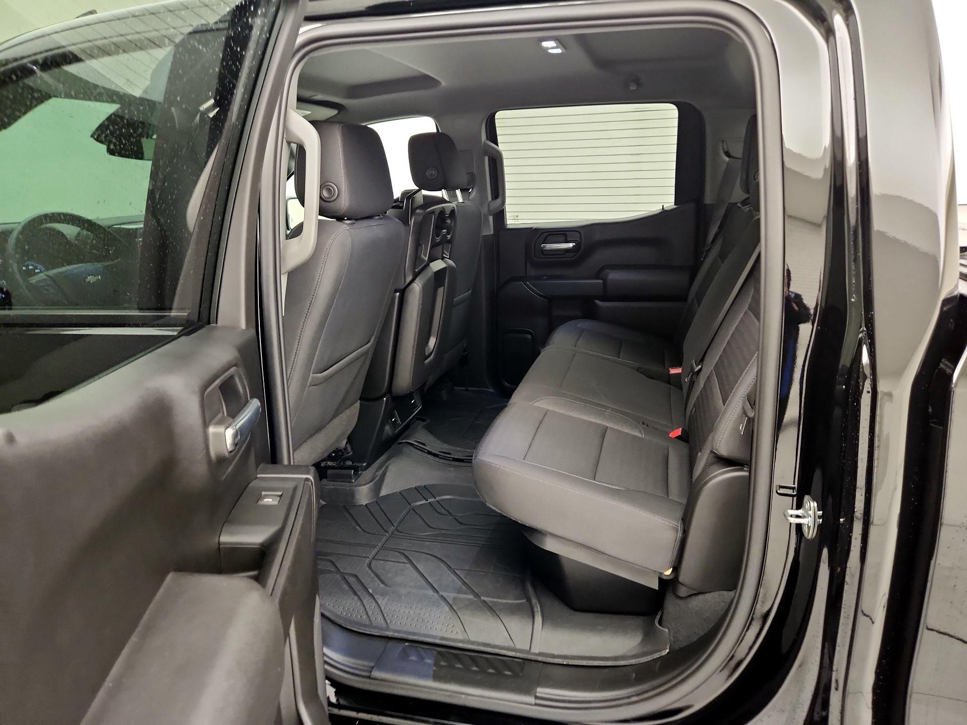 Thumbnail: 2022 Chevrolet Silverado 1500 - 19