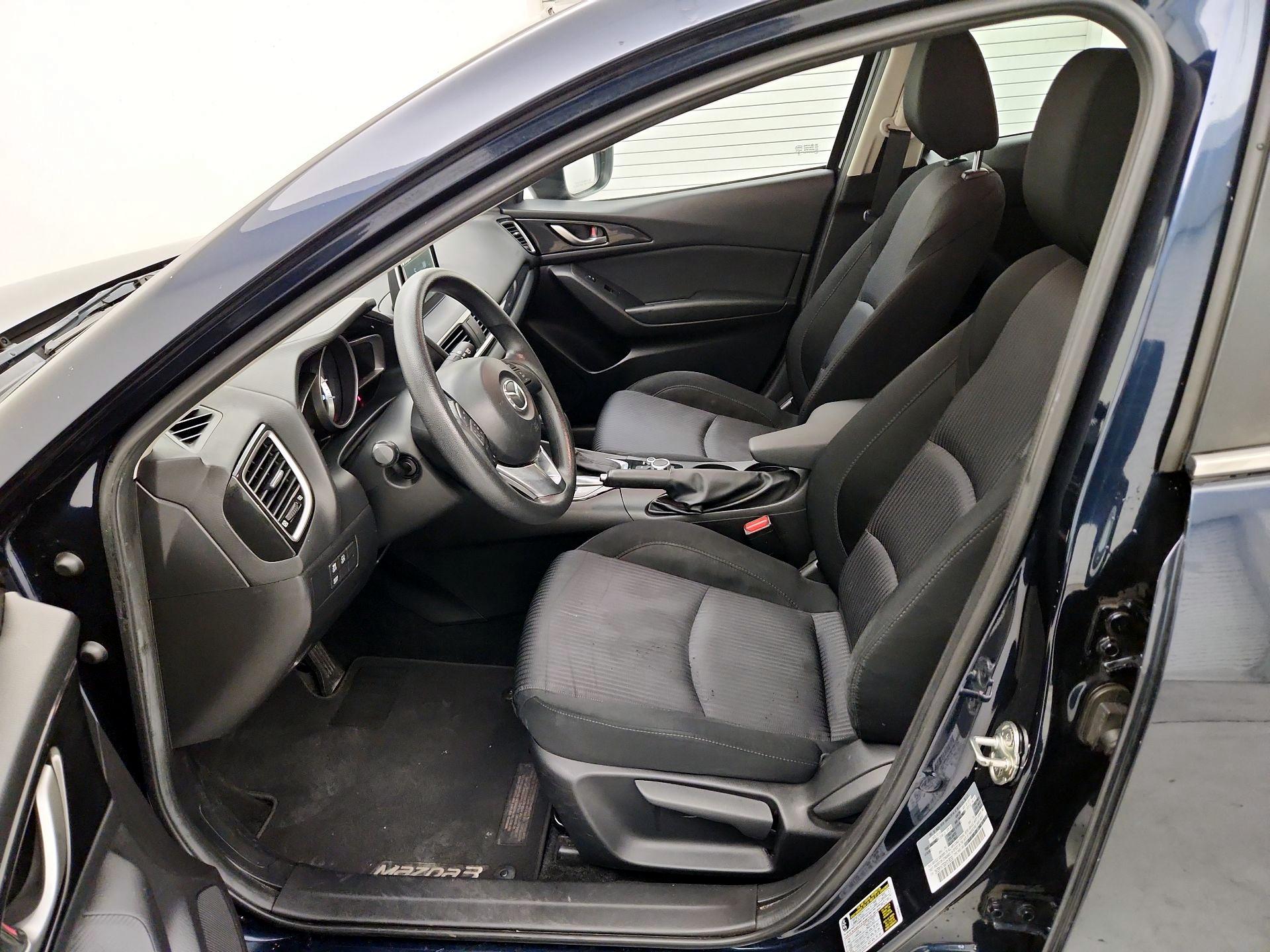 Thumbnail: 2016 Mazda Mazda3 - 11
