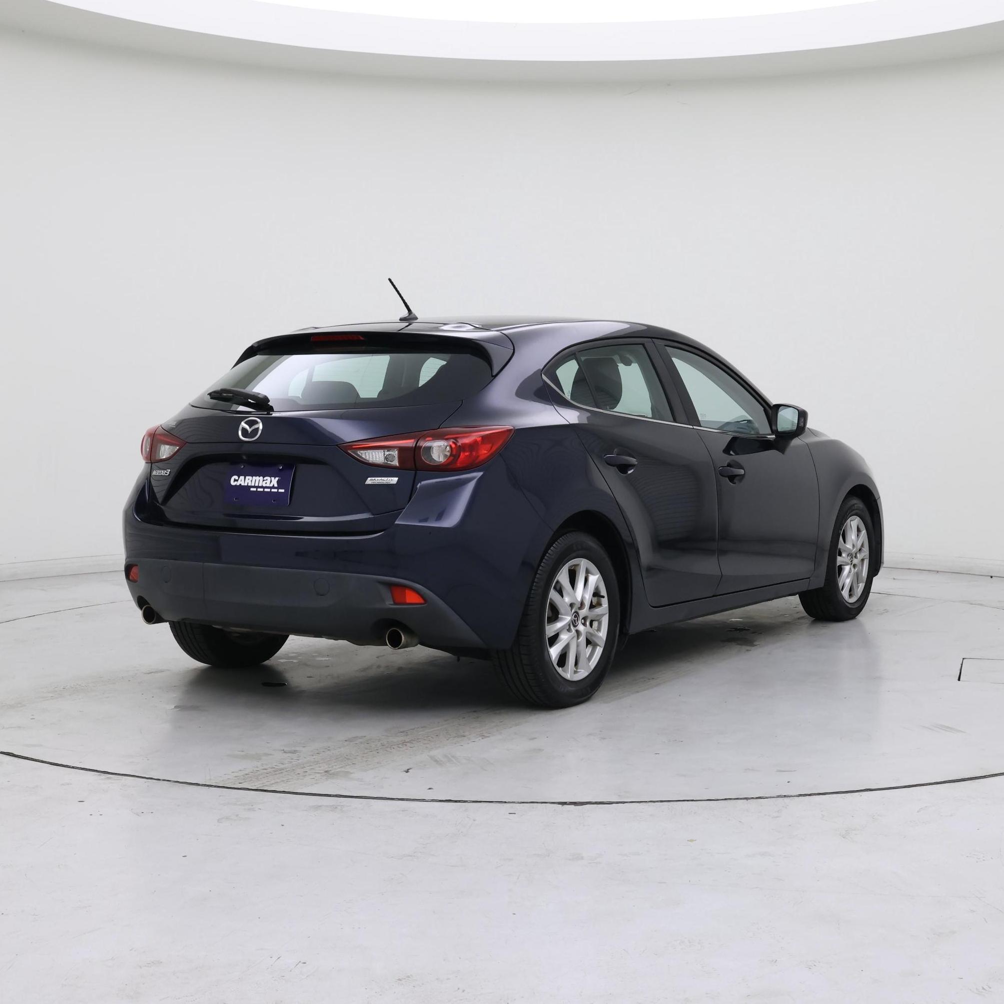 Thumbnail: 2016 Mazda Mazda3 - 8