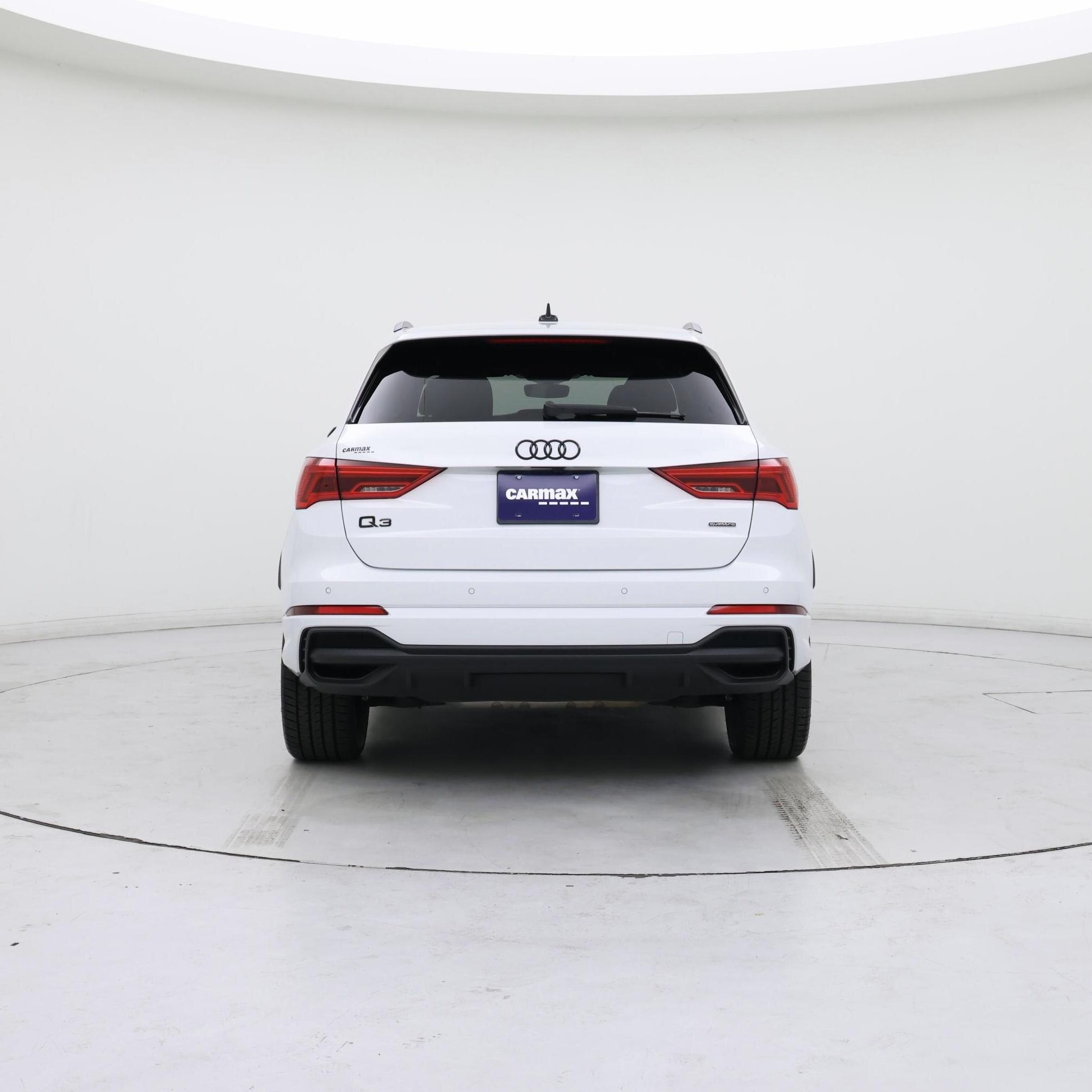 Thumbnail: 2023 Audi Q3 - 6