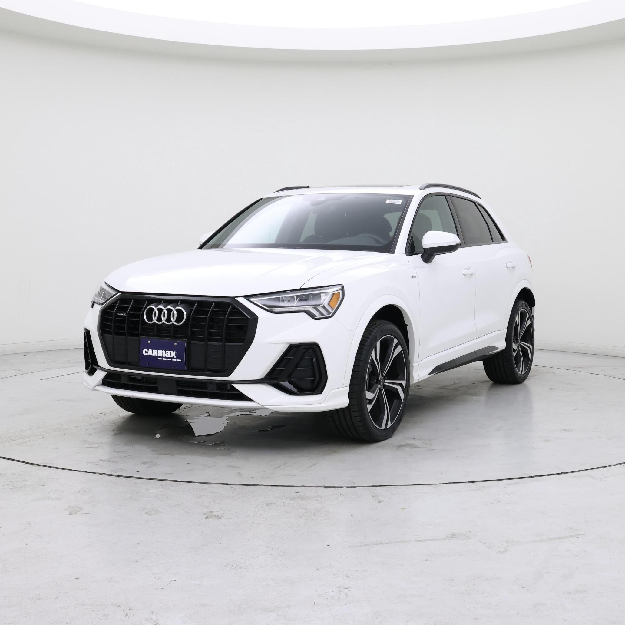 Thumbnail: 2023 Audi Q3 - 4