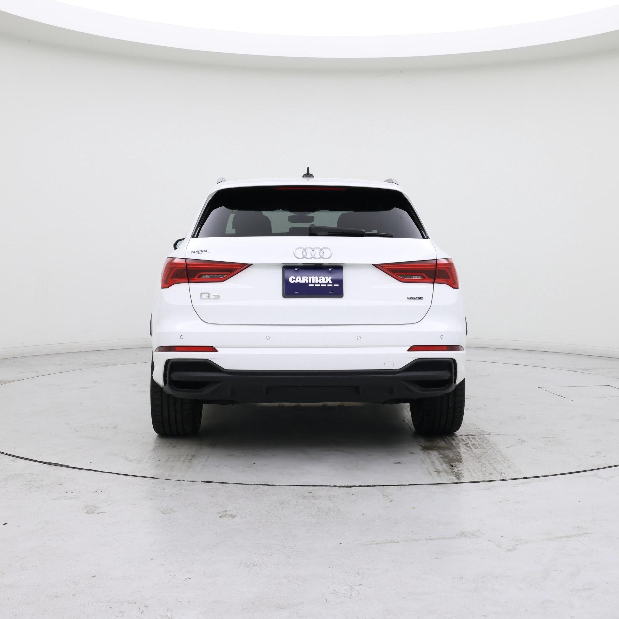 Thumbnail: 2023 Audi Q3 - 6