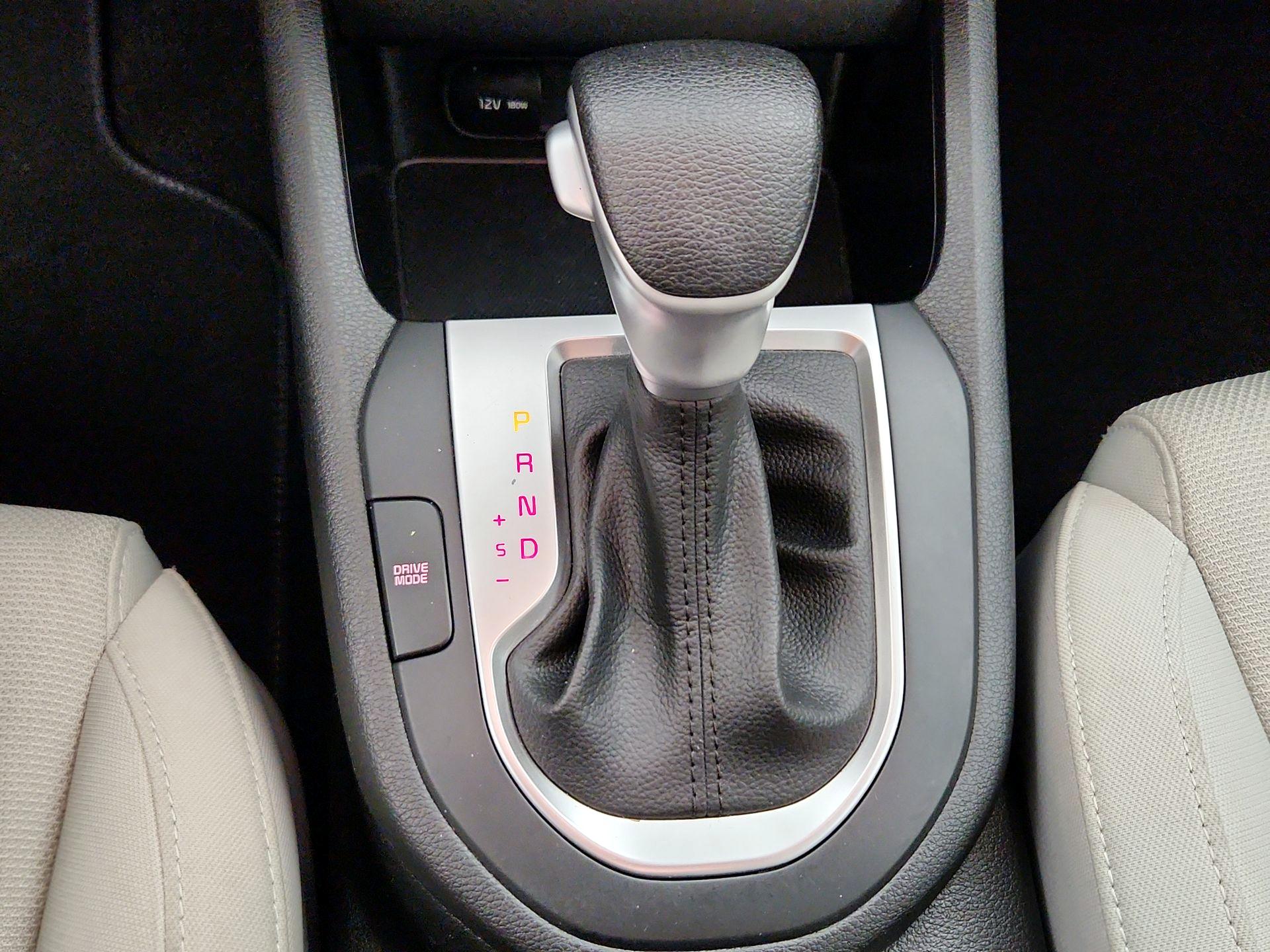 Thumbnail: 2023 Kia Forte - 17