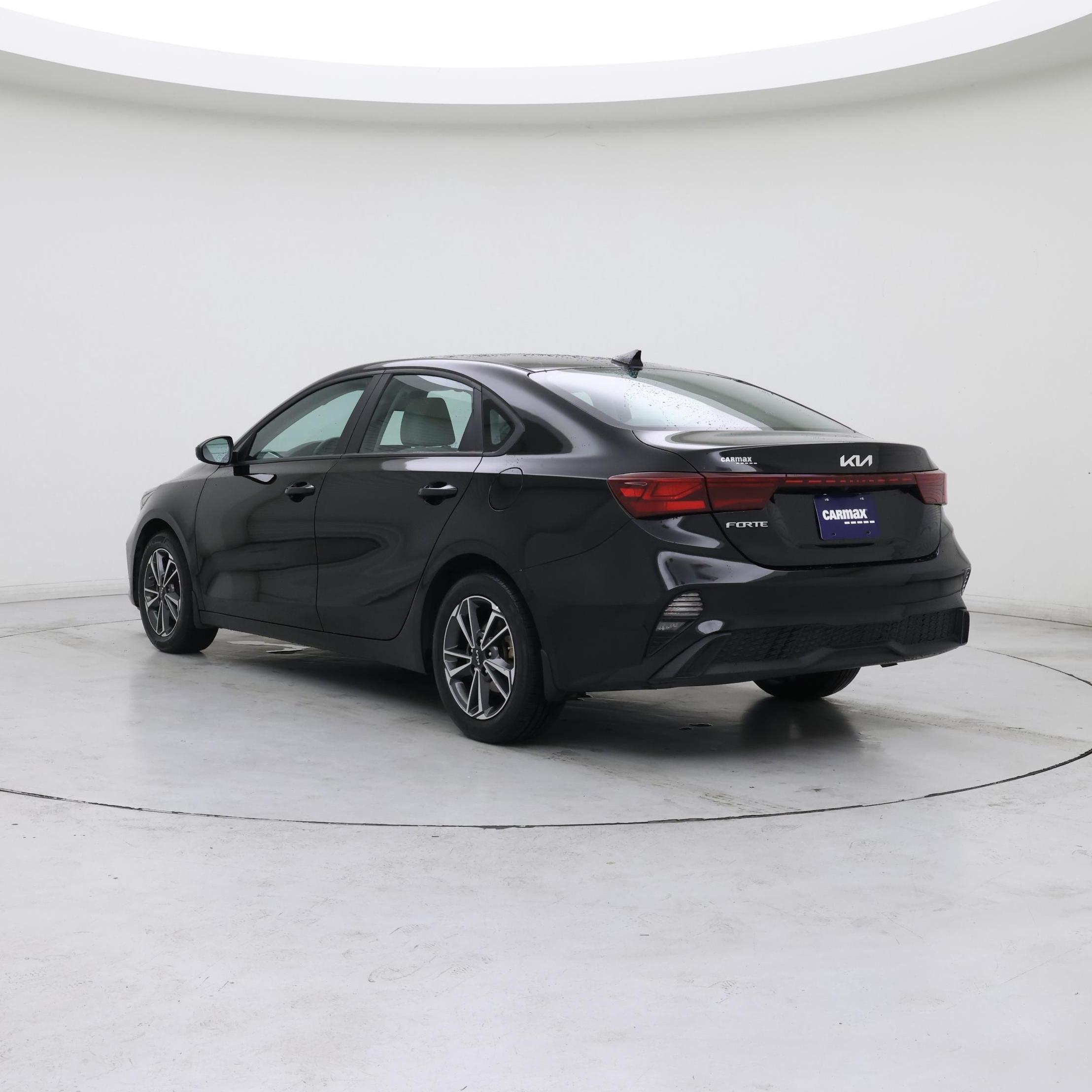Thumbnail: 2023 Kia Forte - 2