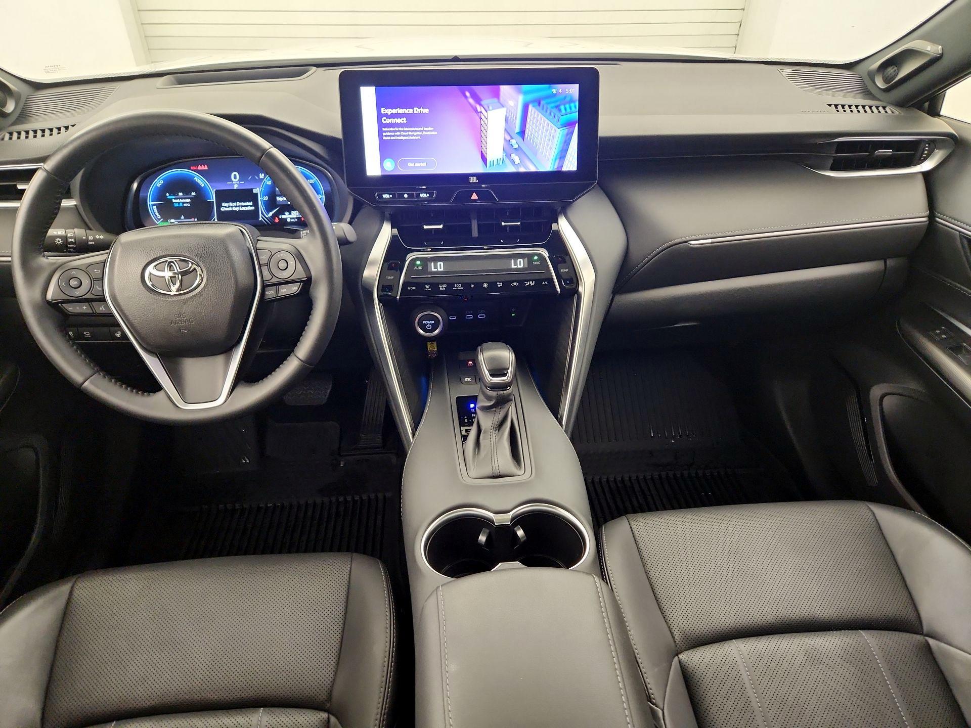 Thumbnail: 2023 Toyota Venza - 9