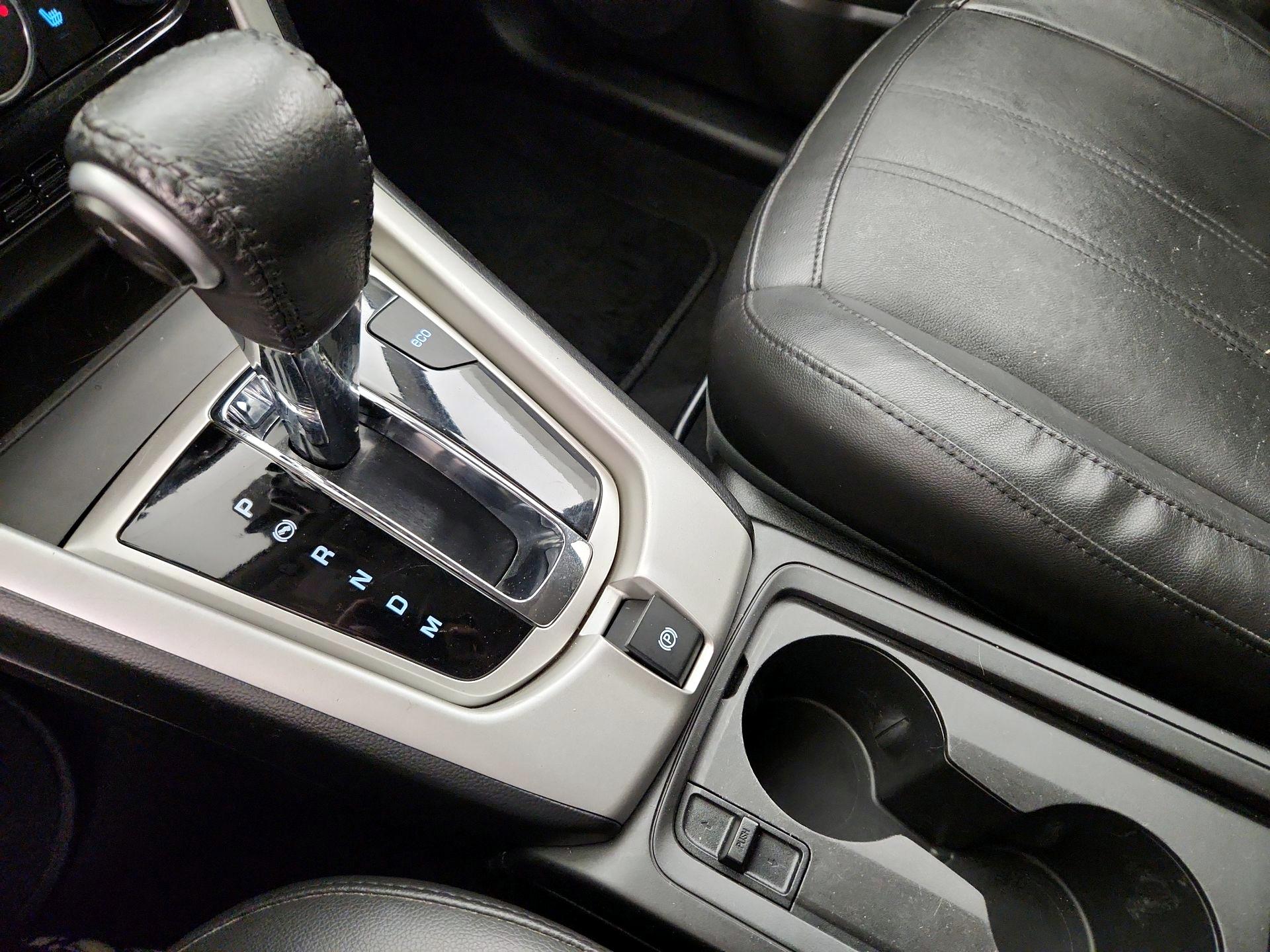 Thumbnail: 2014 Chevrolet Captiva Sport - 16