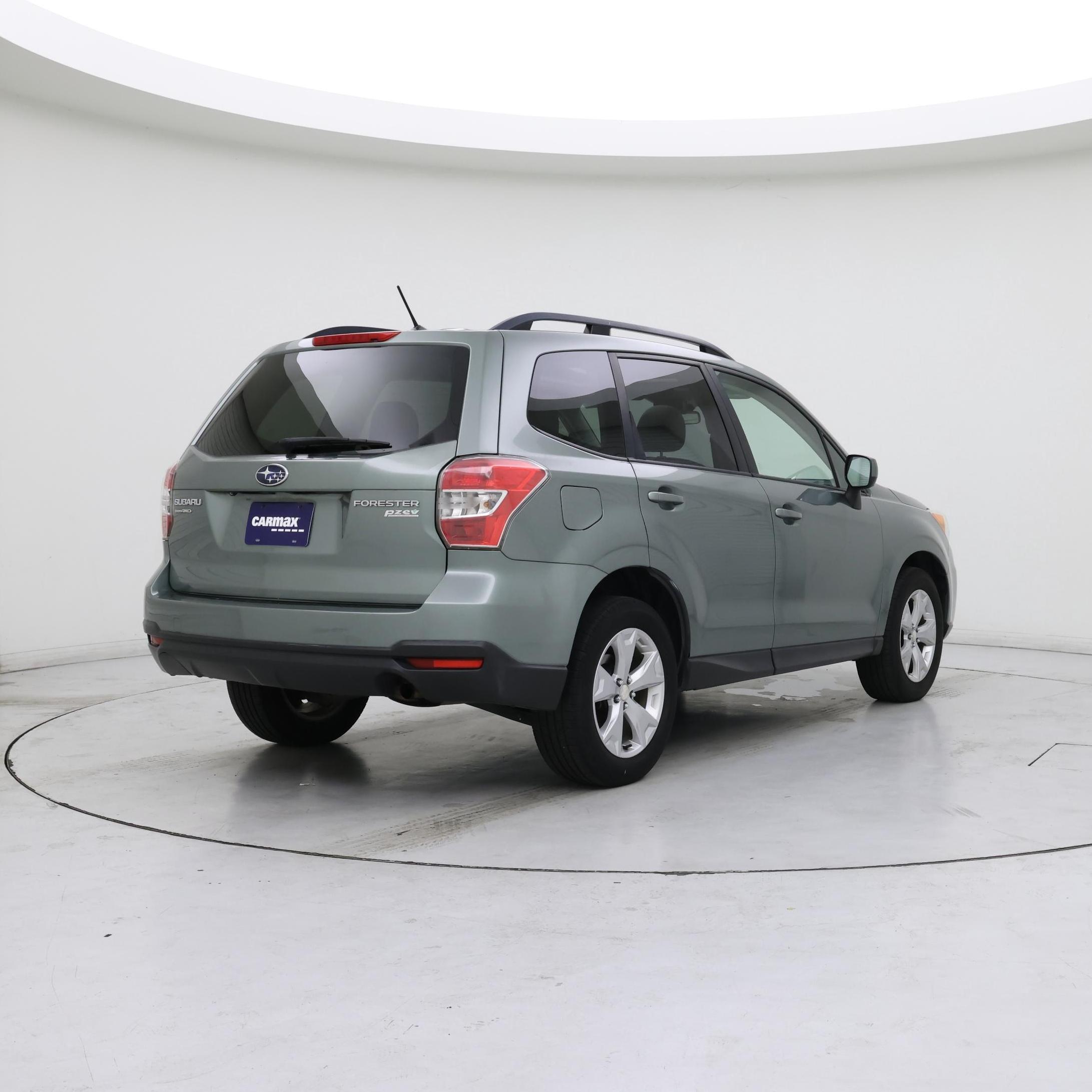 Thumbnail: 2015 Subaru Forester - 8