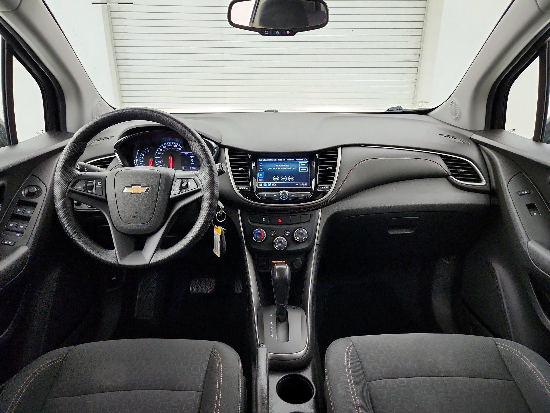 Thumbnail: 2019 Chevrolet Trax - 9