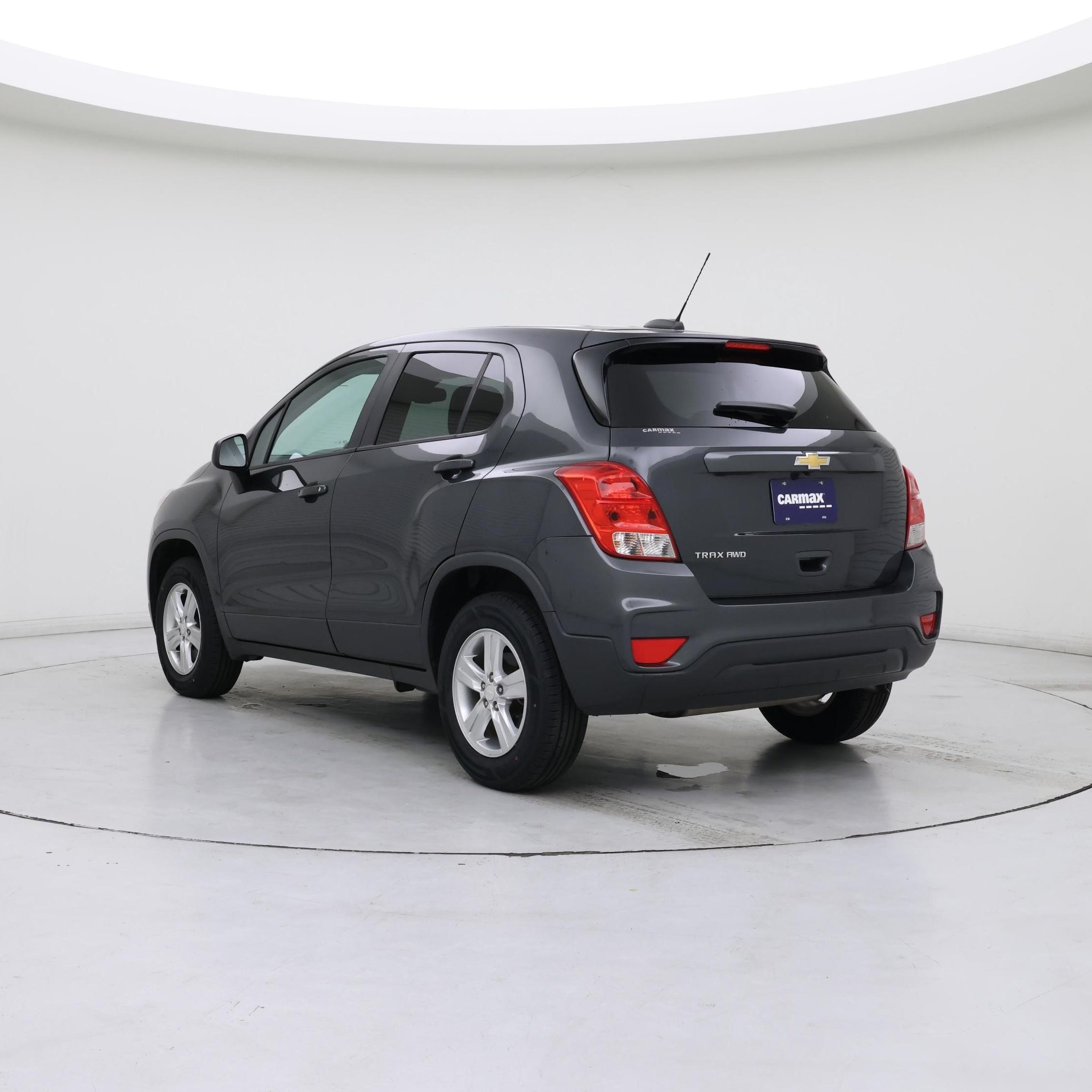 Thumbnail: 2019 Chevrolet Trax - 2