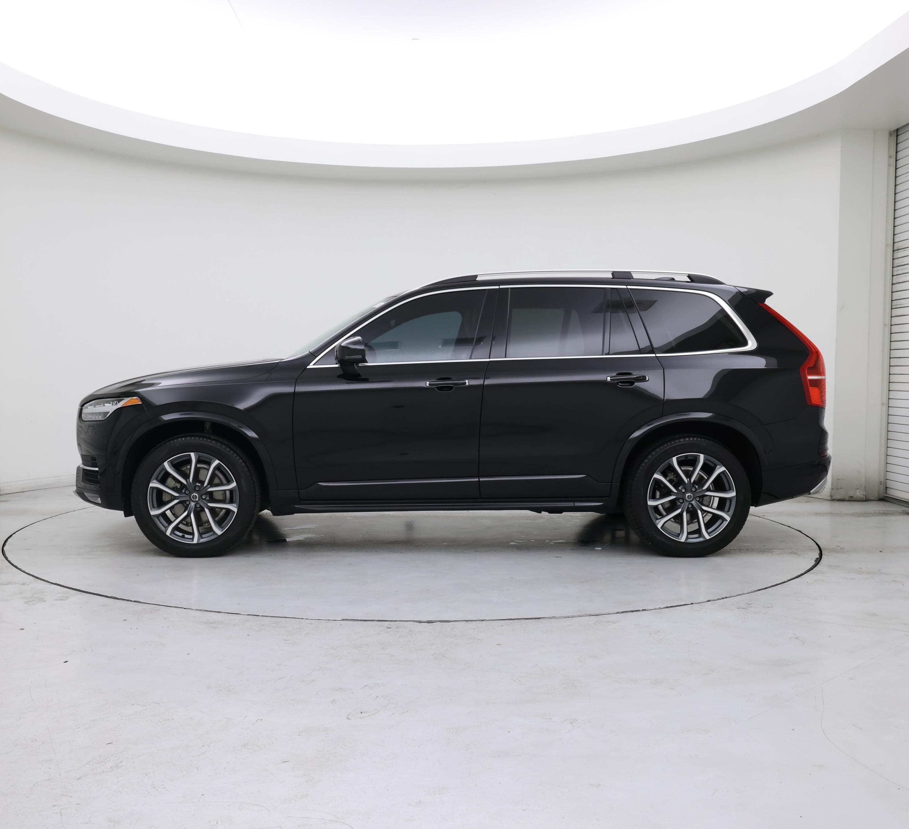 Thumbnail: 2019 Volvo XC90 - 3