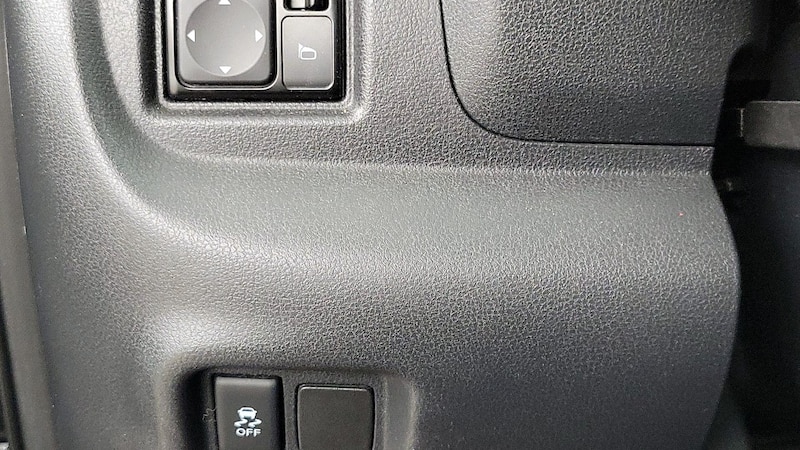 2015 Nissan Versa Note SR 13