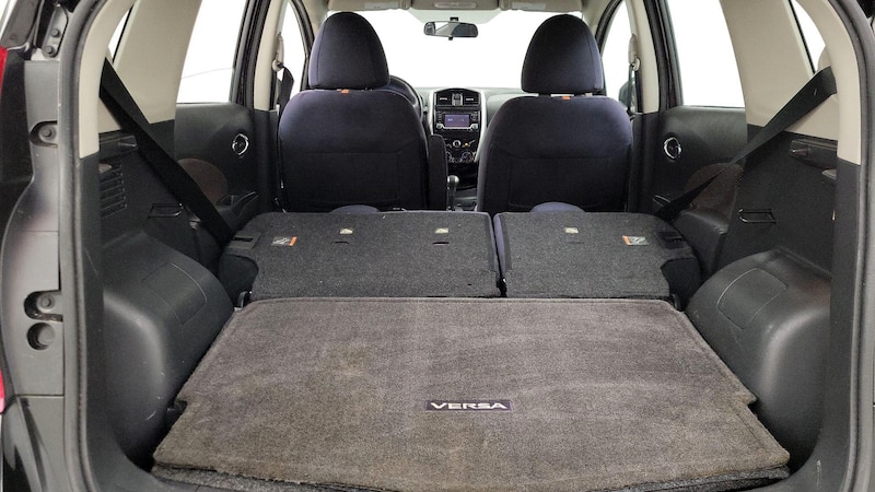 2015 Nissan Versa Note SR 21
