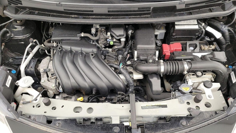 2015 Nissan Versa Note SR 22