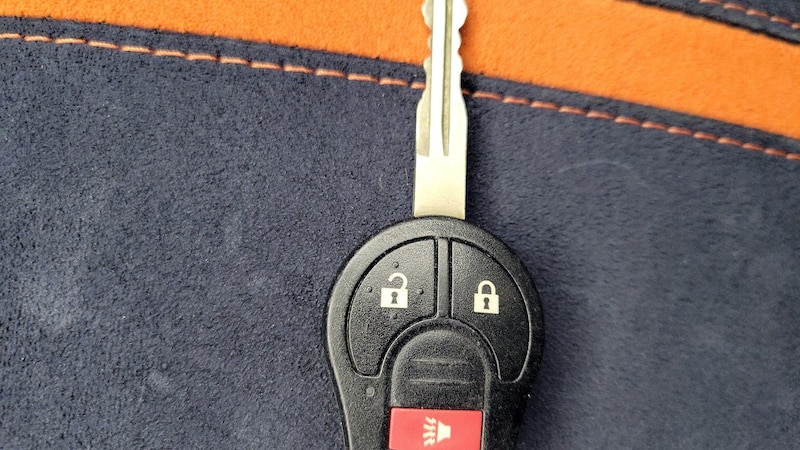 2015 Nissan Versa Note SR 23
