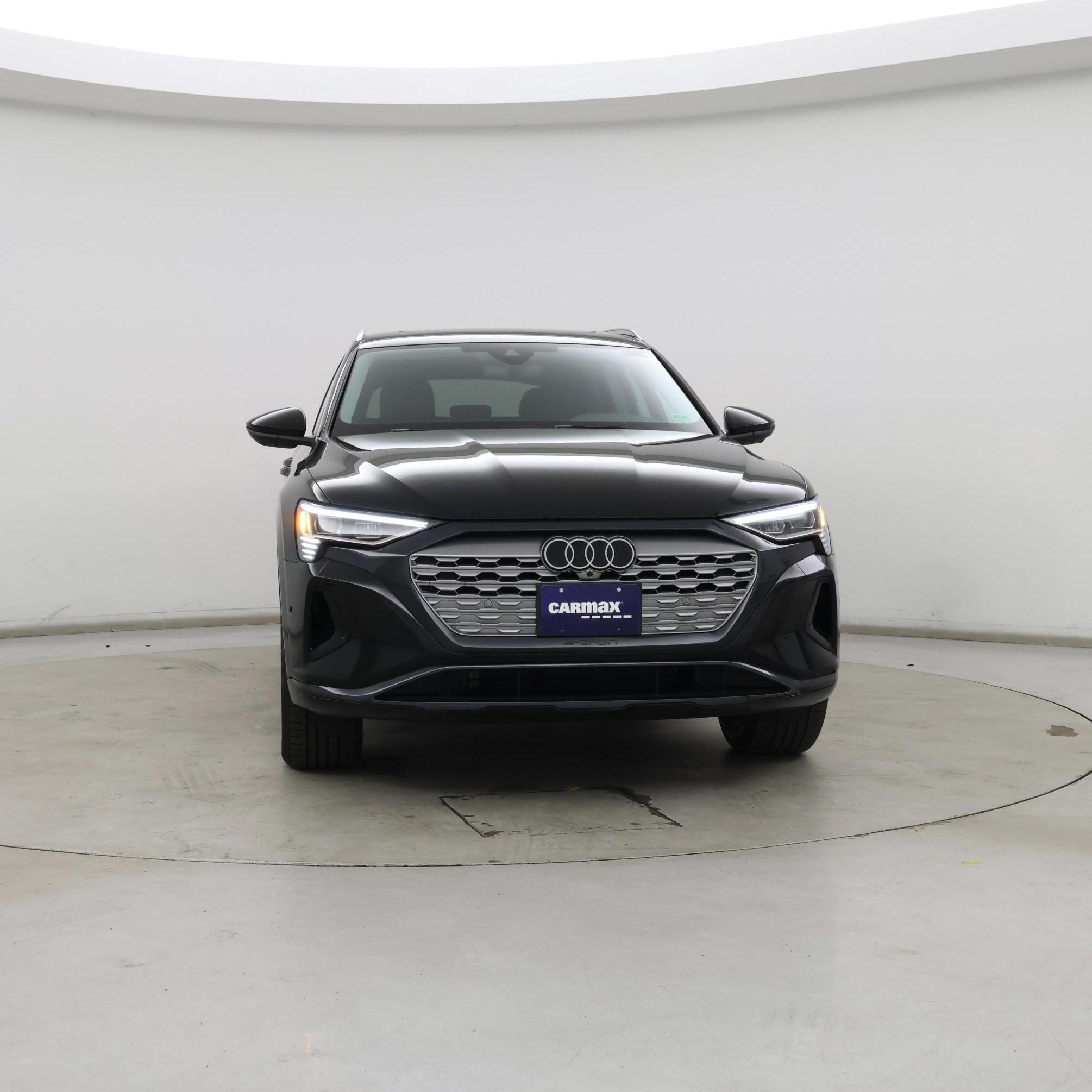 Thumbnail: 2024 Audi Q8 e-tron - 5