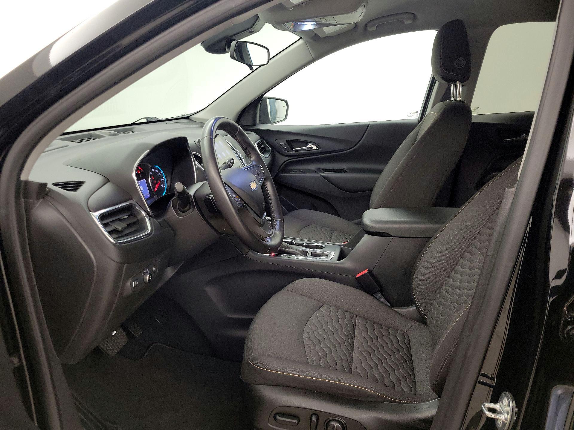Thumbnail: 2021 Chevrolet Equinox - 11