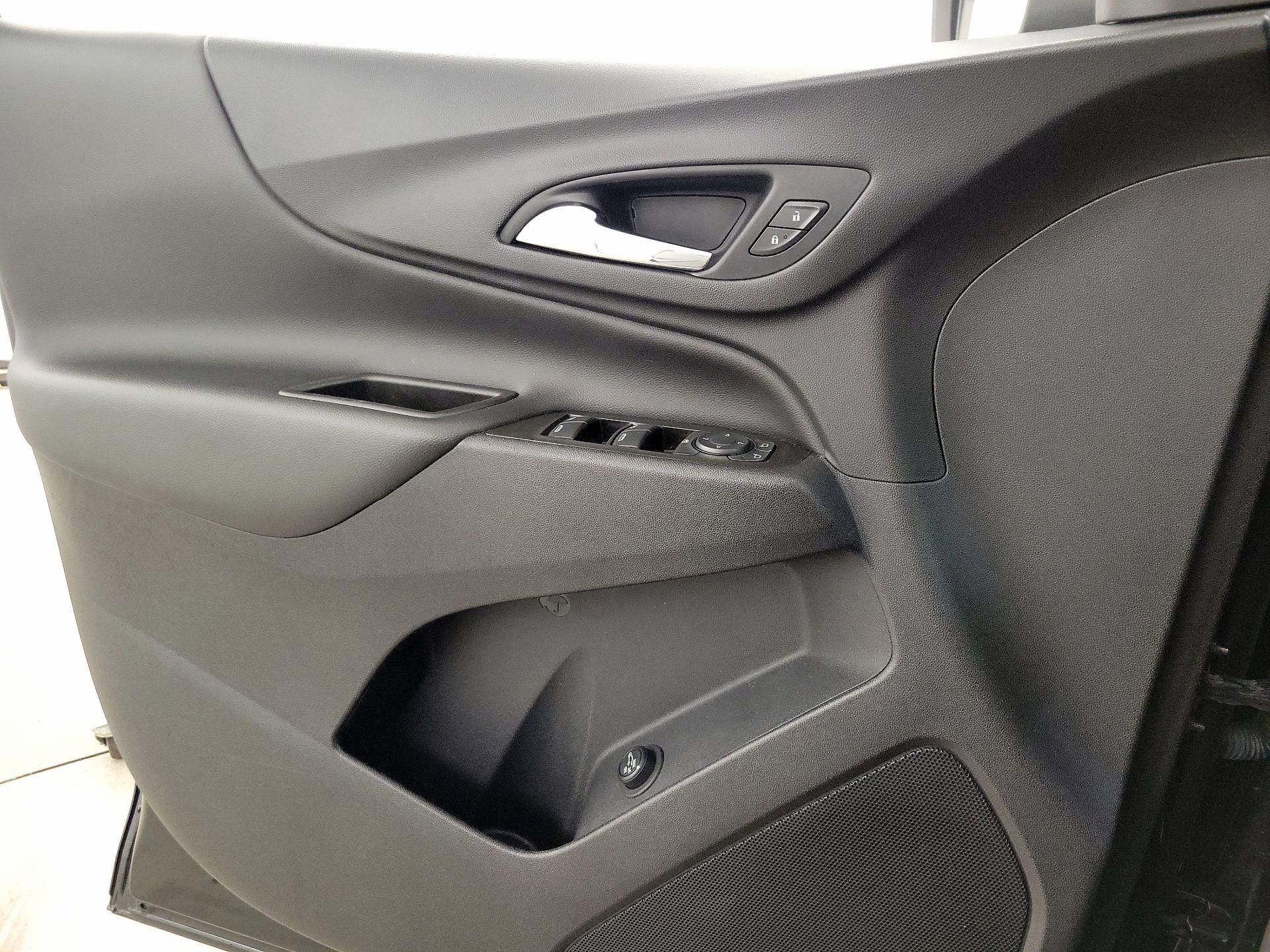 Thumbnail: 2021 Chevrolet Equinox - 12