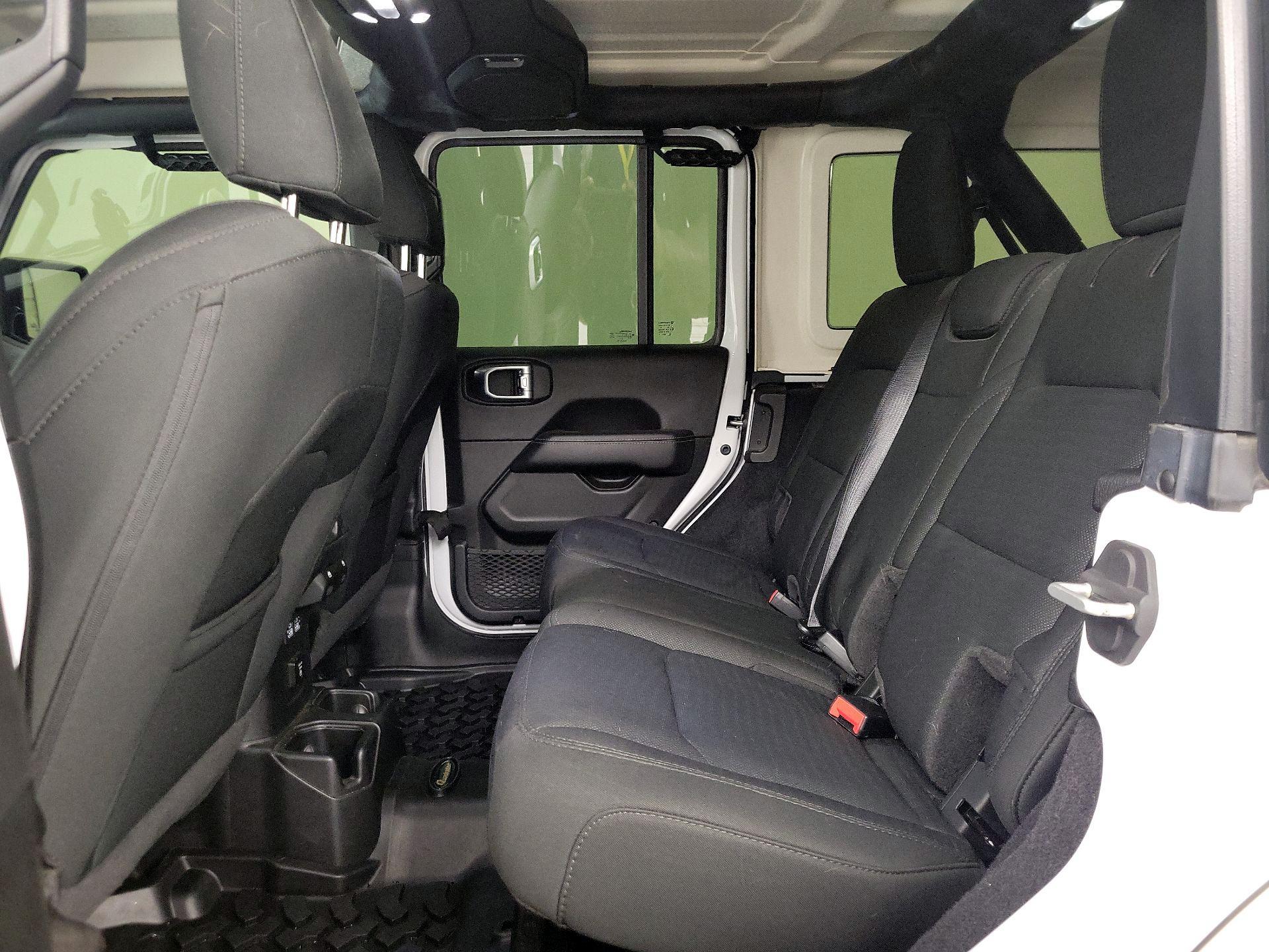 Thumbnail: 2021 Jeep Wrangler - 20