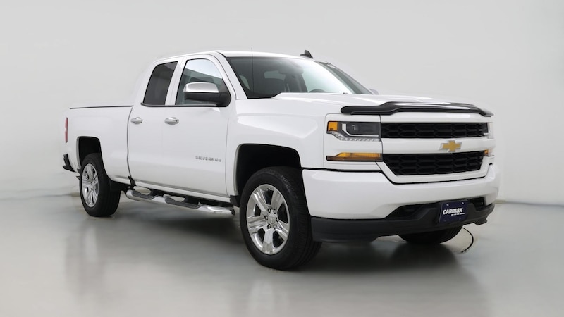2019 Chevrolet Silverado 1500 Custom Hero Image