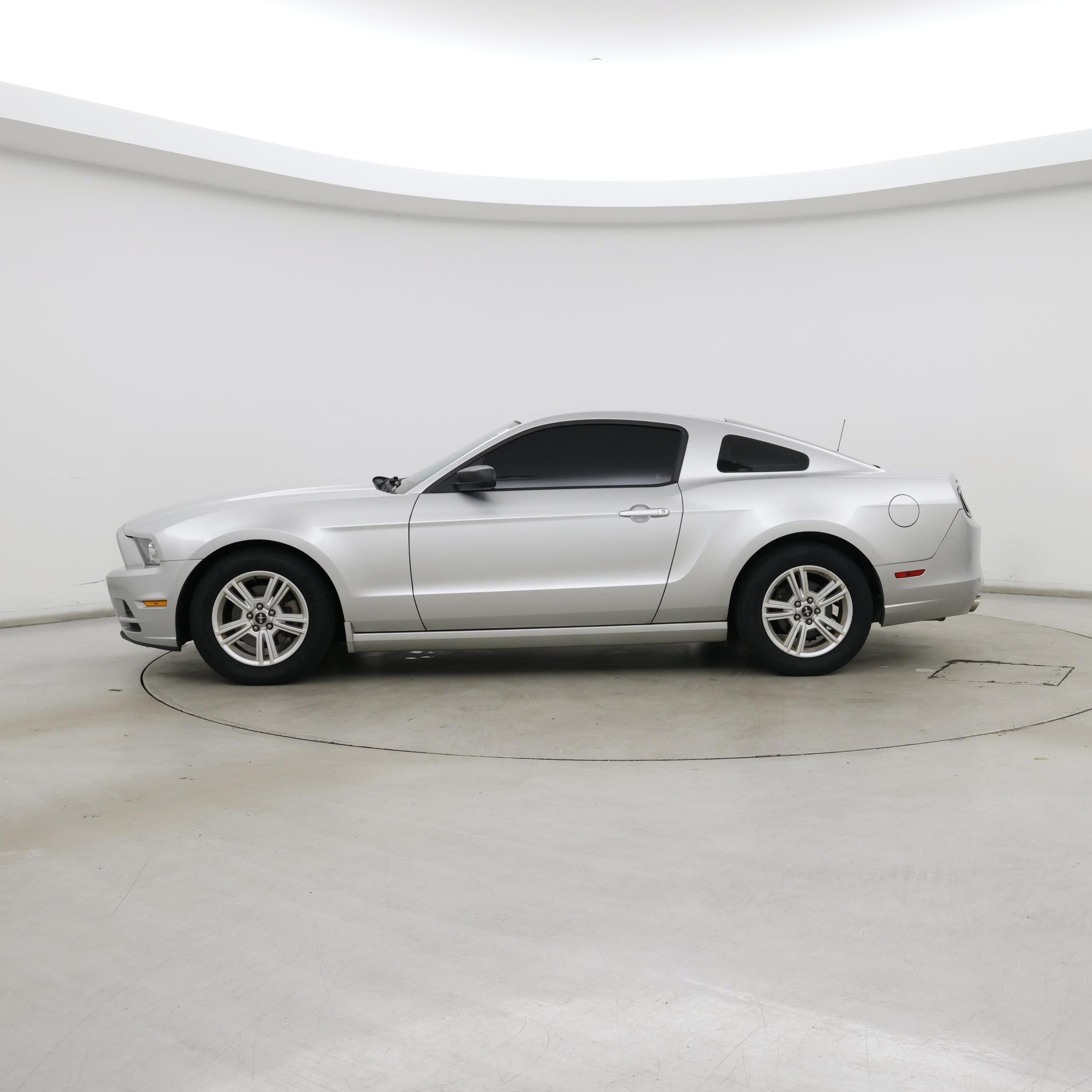 Thumbnail: 2014 Ford Mustang - 3
