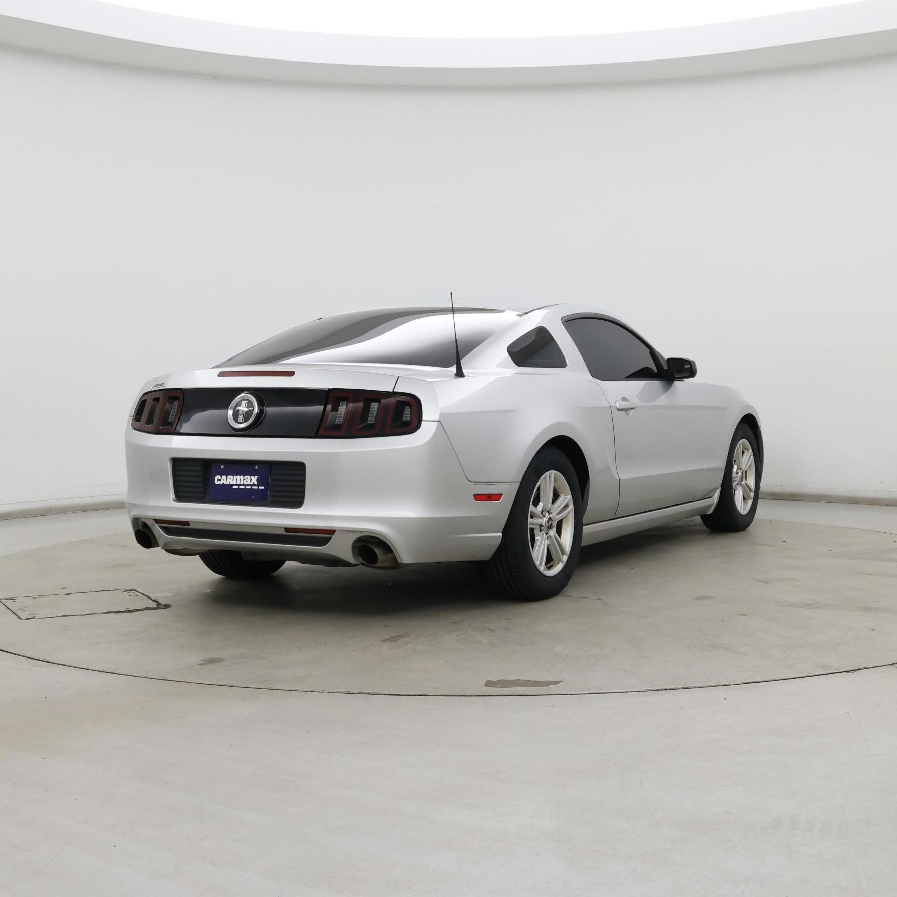 Thumbnail: 2014 Ford Mustang - 8